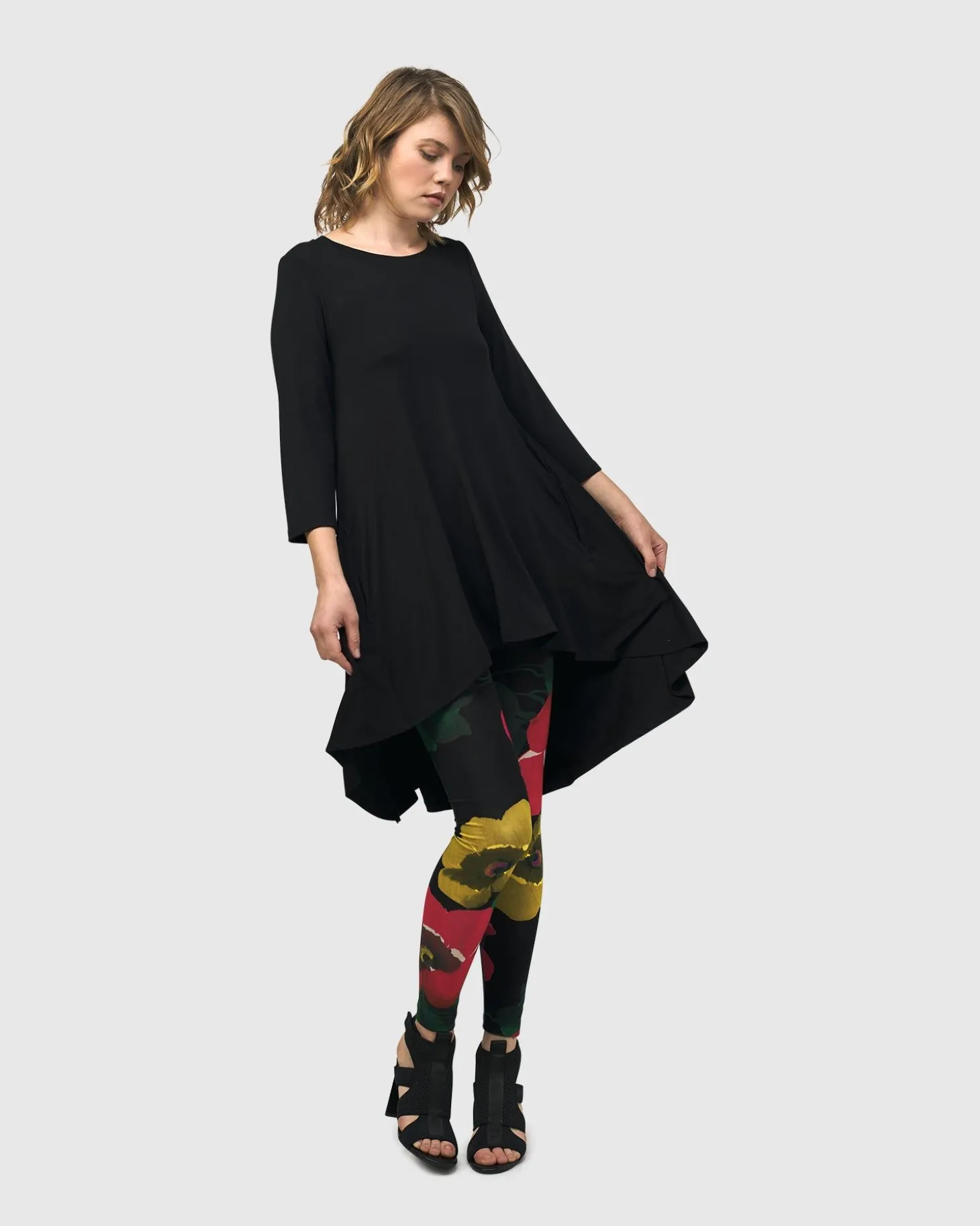 Women Alembika Essential Swing Tunic Top, Black