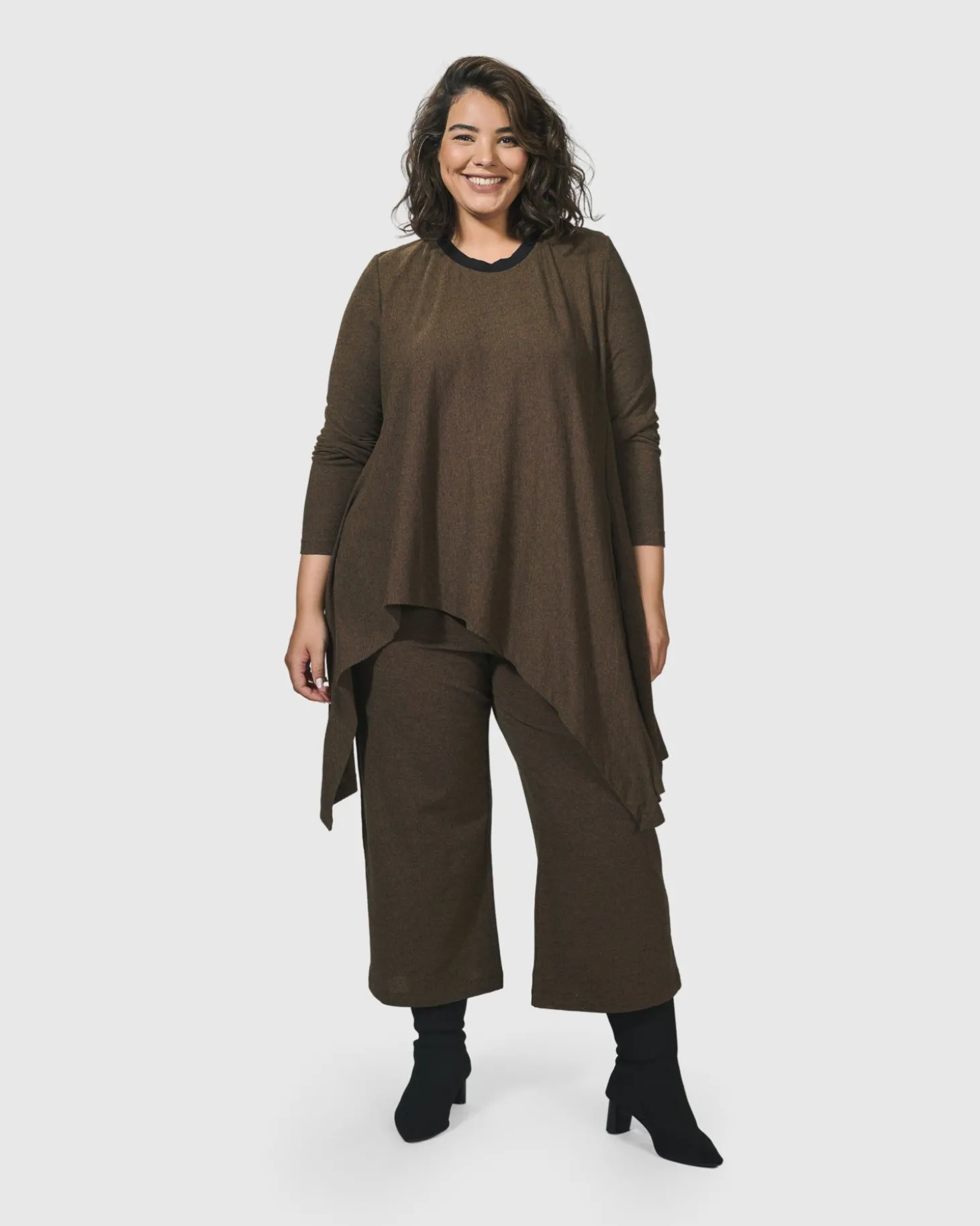 Women Alembika Essential Swing Tunic Top, Brown