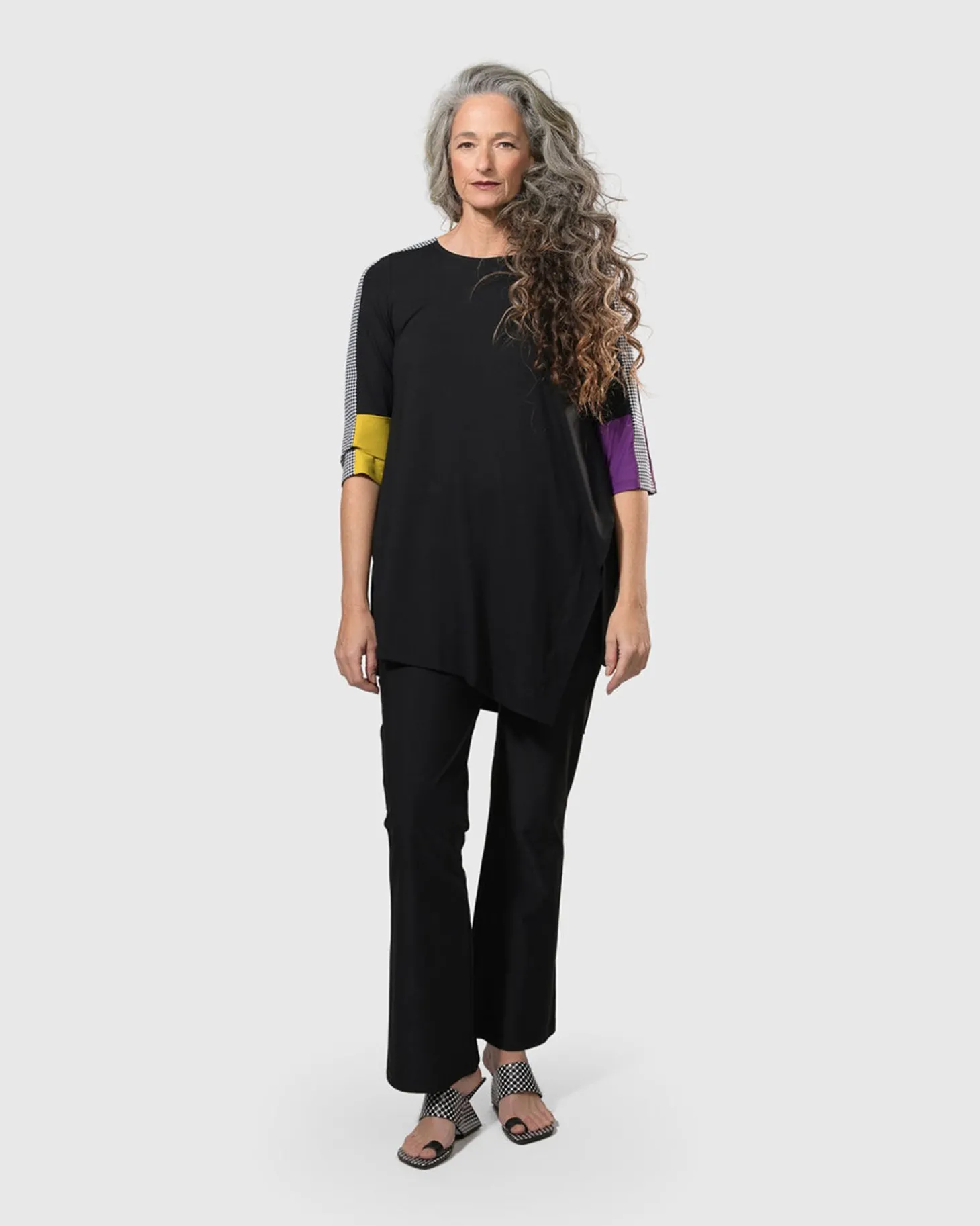 Women Alembika Essential Tekbika Bootcut Leggings, Black