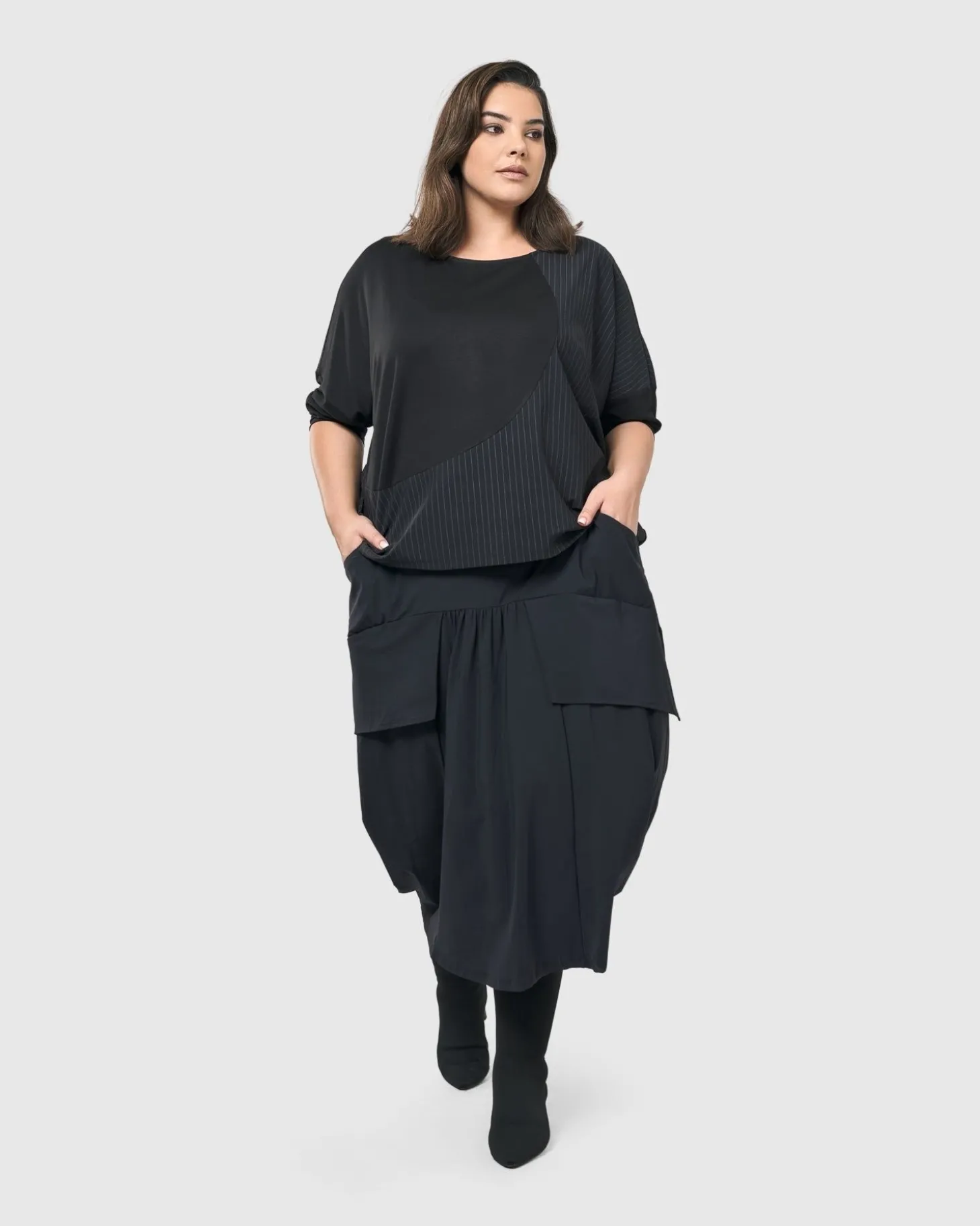 Women Alembika Essential Tekbika Gotta Have It Skirt, Black