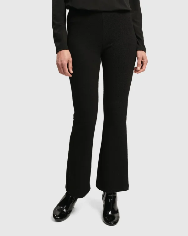 Women Alembika Essential Toned Up Flare Pants, Black