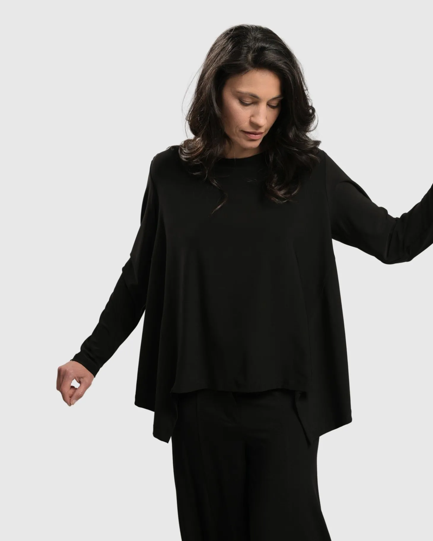 Women Alembika Essential Ultimate Top, Black