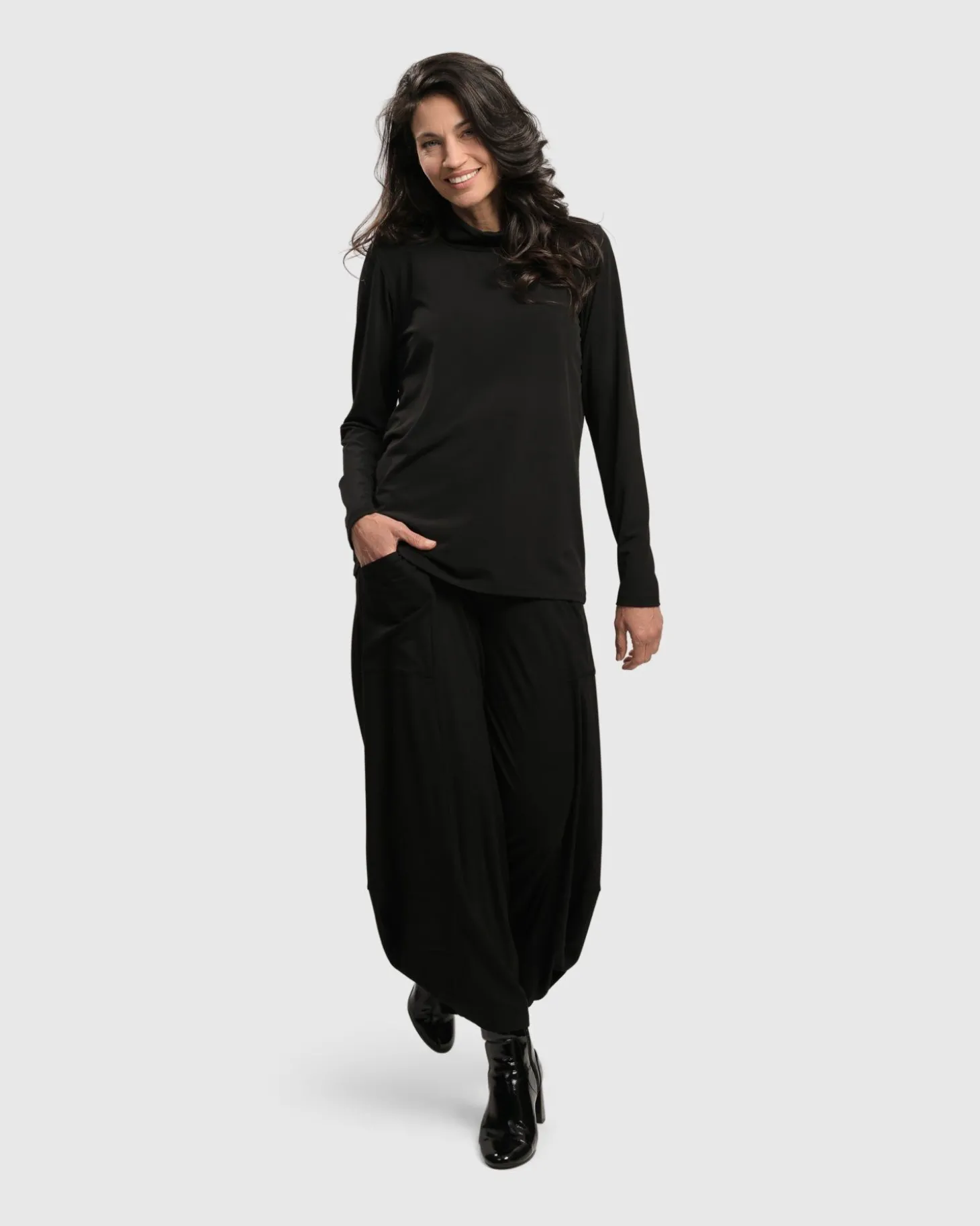 Women Alembika Essential Ultimate Turtleneck Top, Black