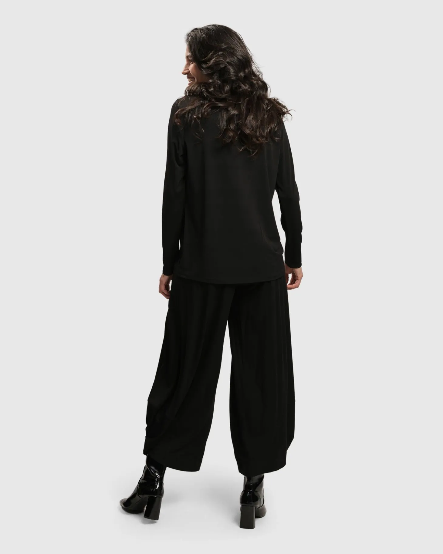 Women Alembika Essential Ultimate Turtleneck Top, Black