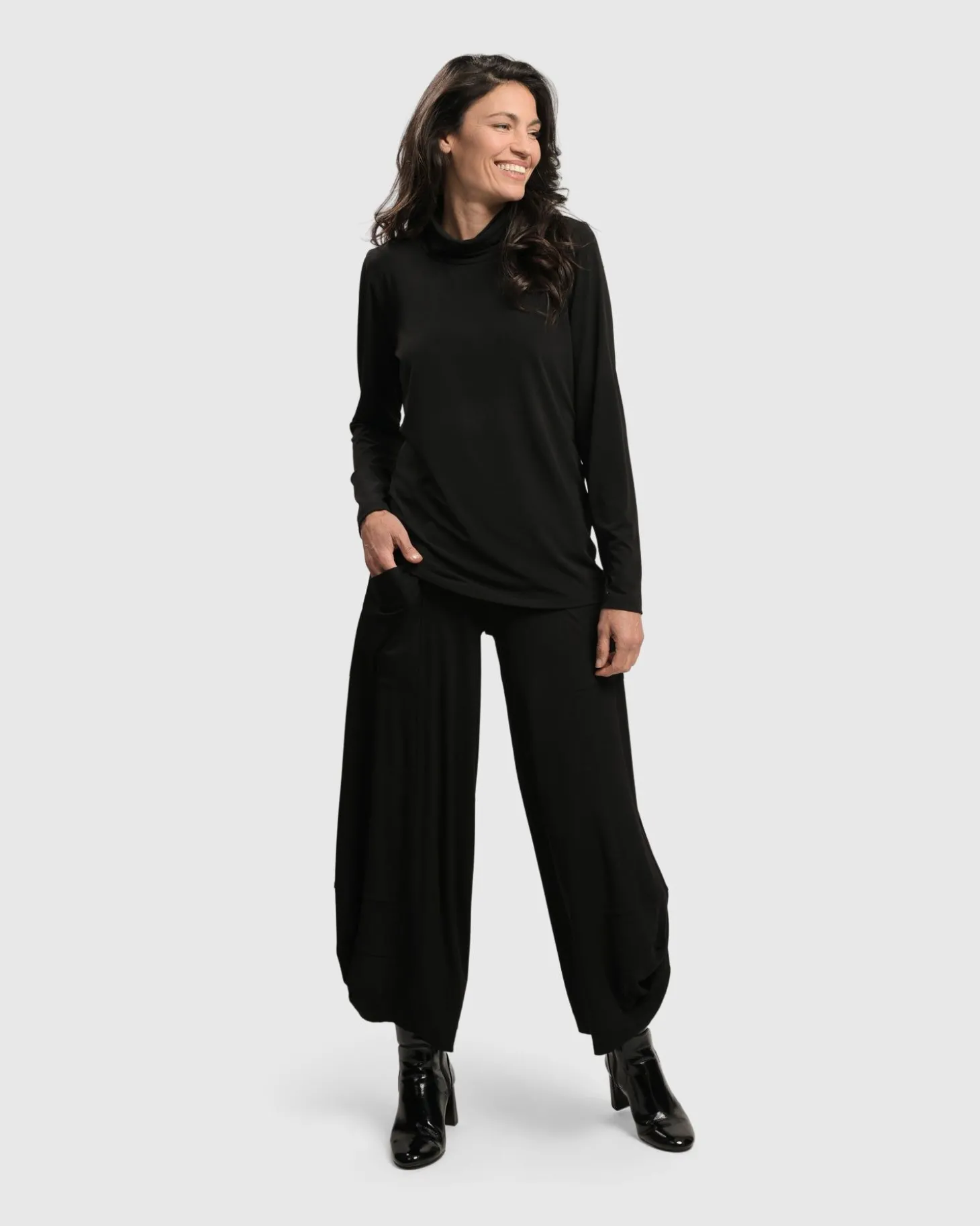 Women Alembika Essential Ultimate Turtleneck Top, Black