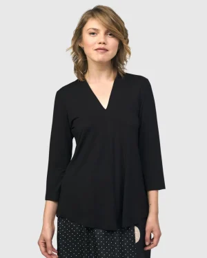 Women Alembika Essential V-Neck Top, Black