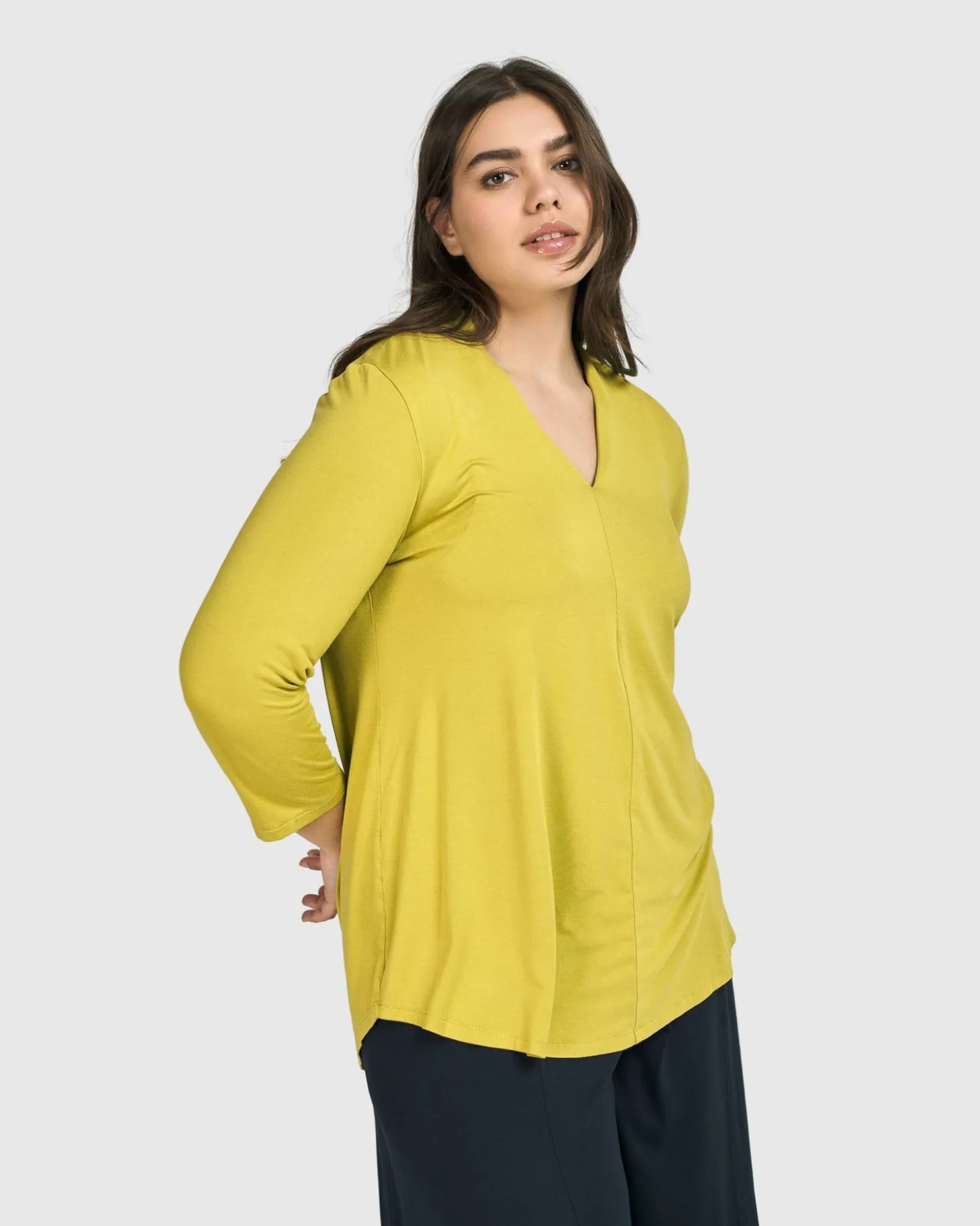 Women Alembika Essential V-Neck Top, Lime
