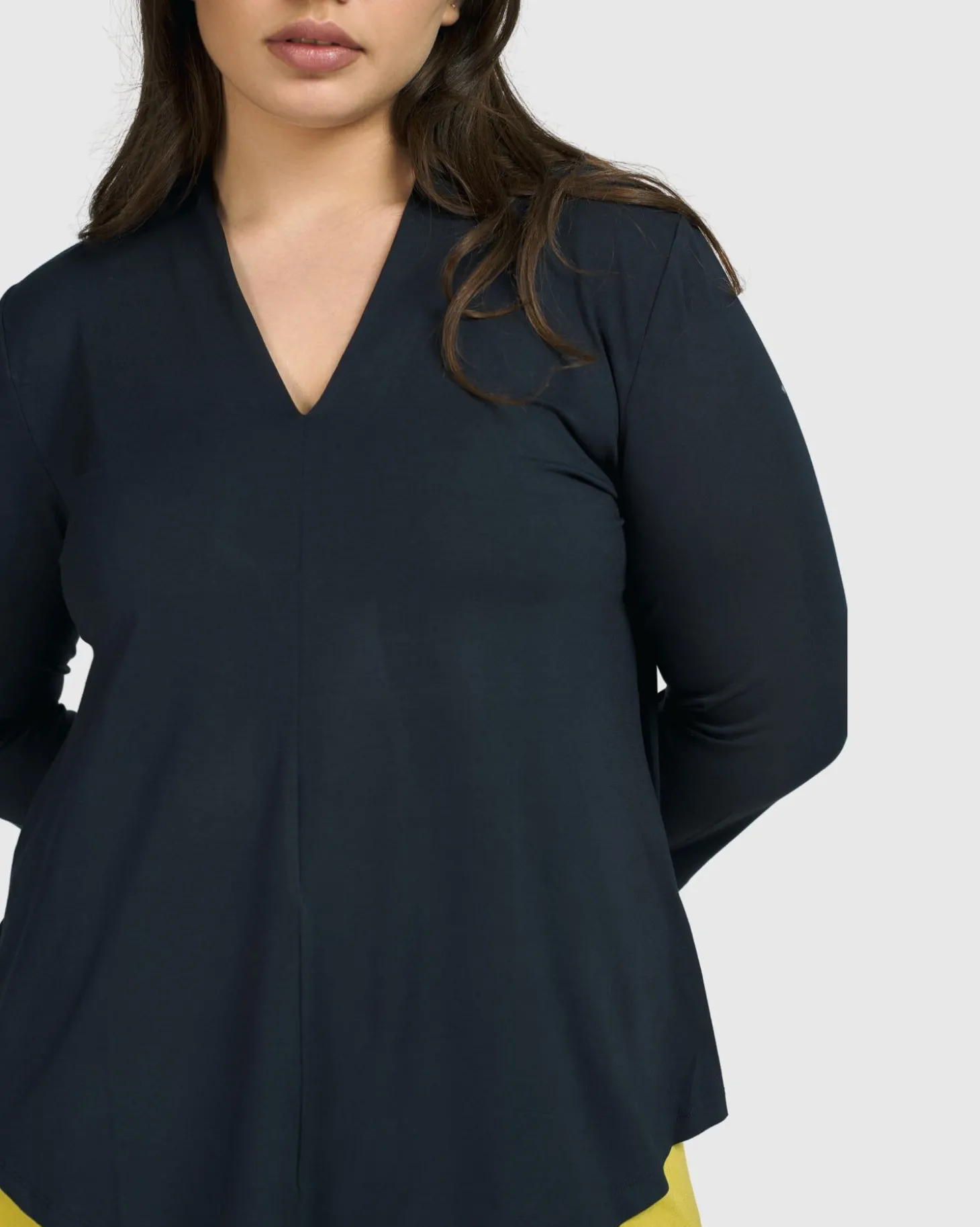 Women Alembika Essential V-Neck Top, Ocean