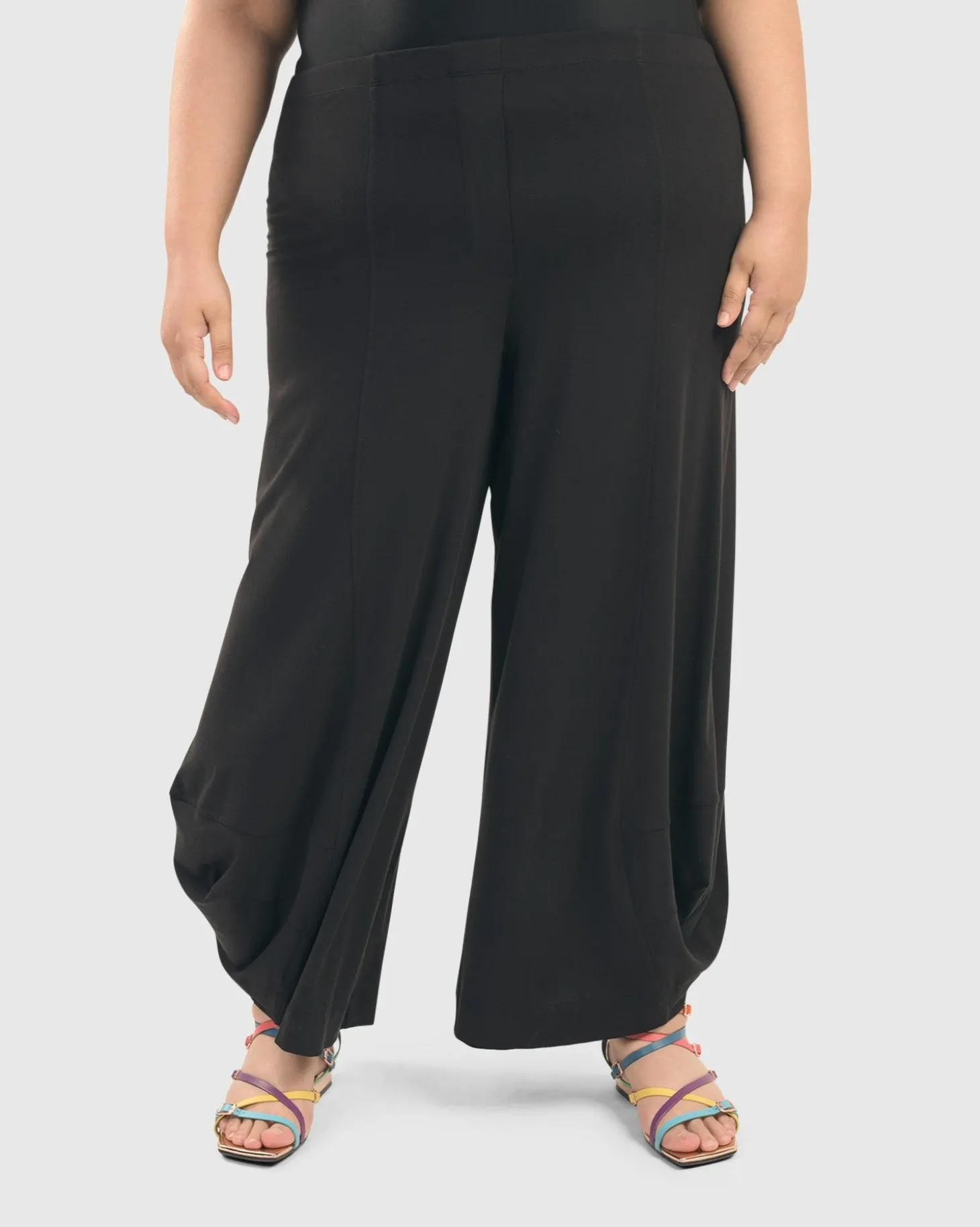 Women Alembika Everyday Punto Pants, Blackp