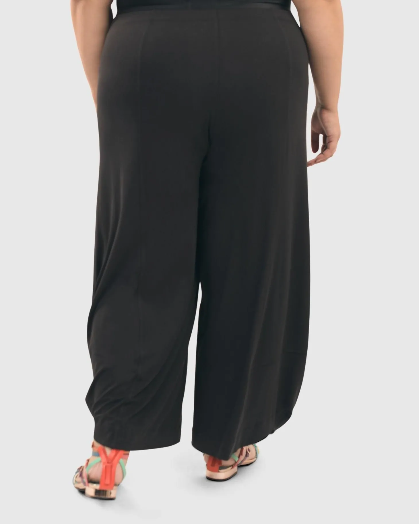 Women Alembika Everyday Punto Pants, Blackp