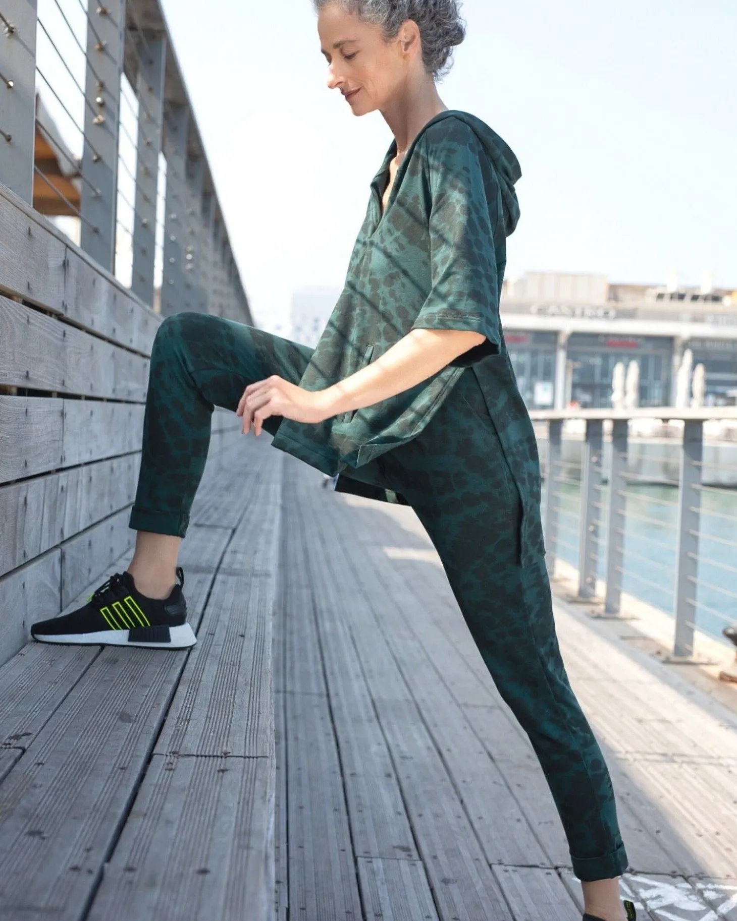 Women Alembika Exhale Jogger Pants, Forest Tie-Dye