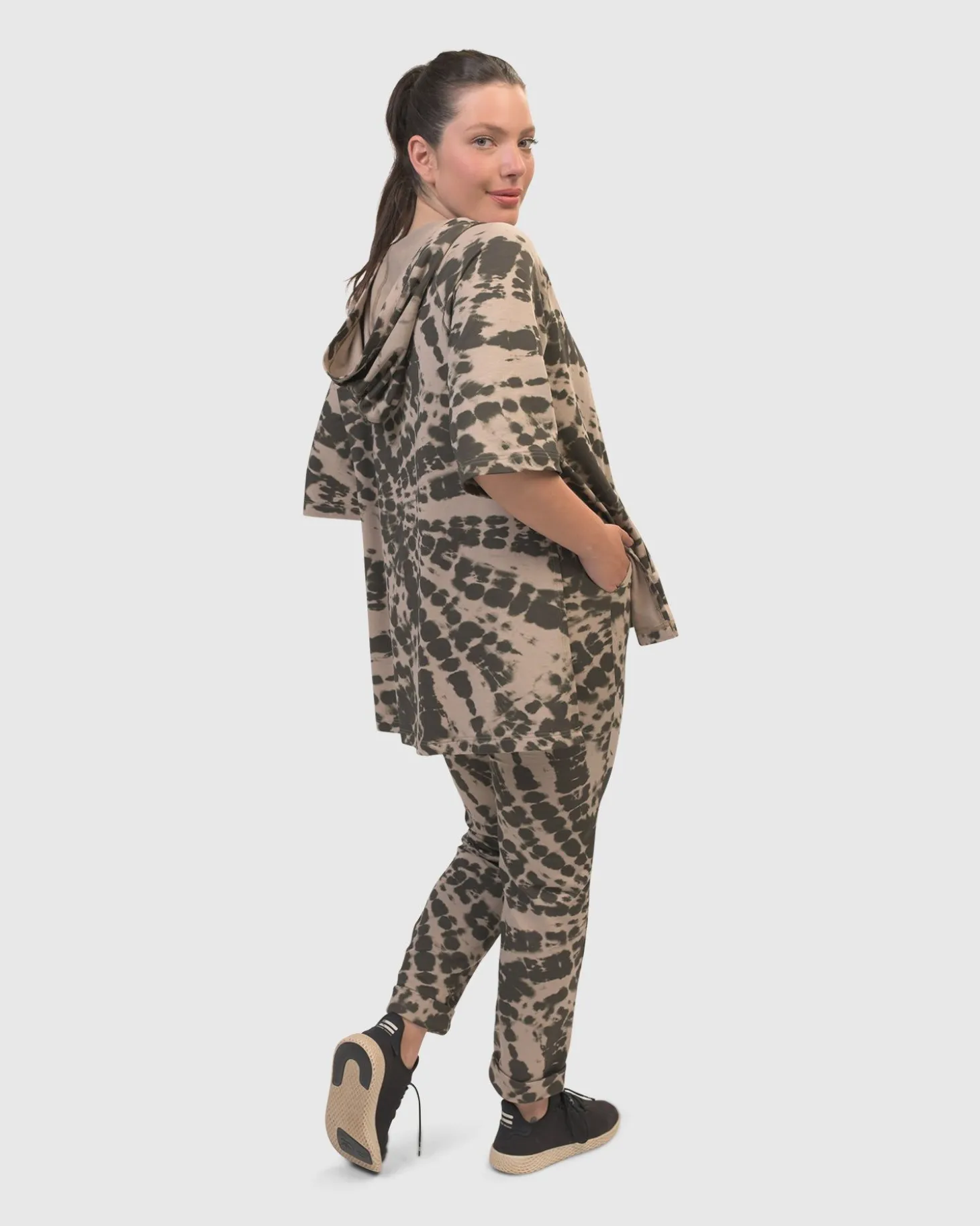 Women Alembika Exhale Jogger Pants, Stone Tie-Dye