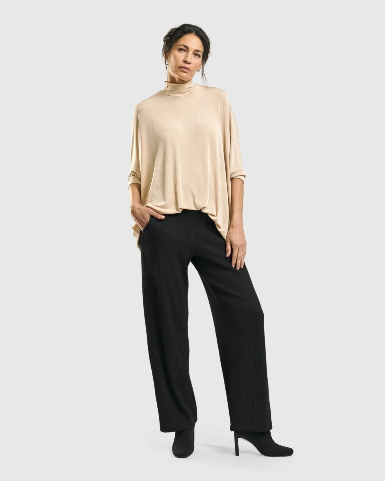 Women Alembika Fawn Mockneck Top, Nude
