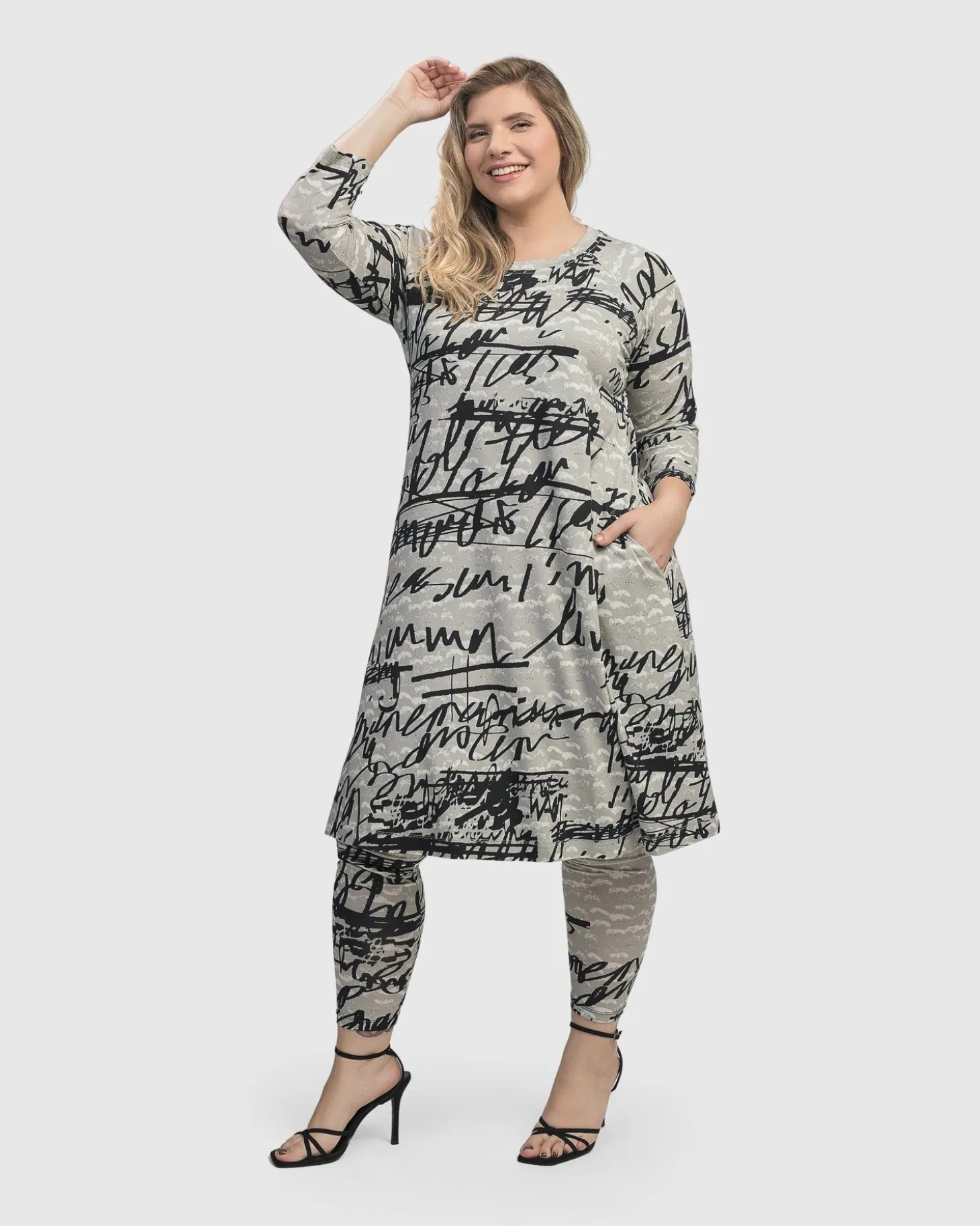Women Alembika Flirty A Line Dress, Script
