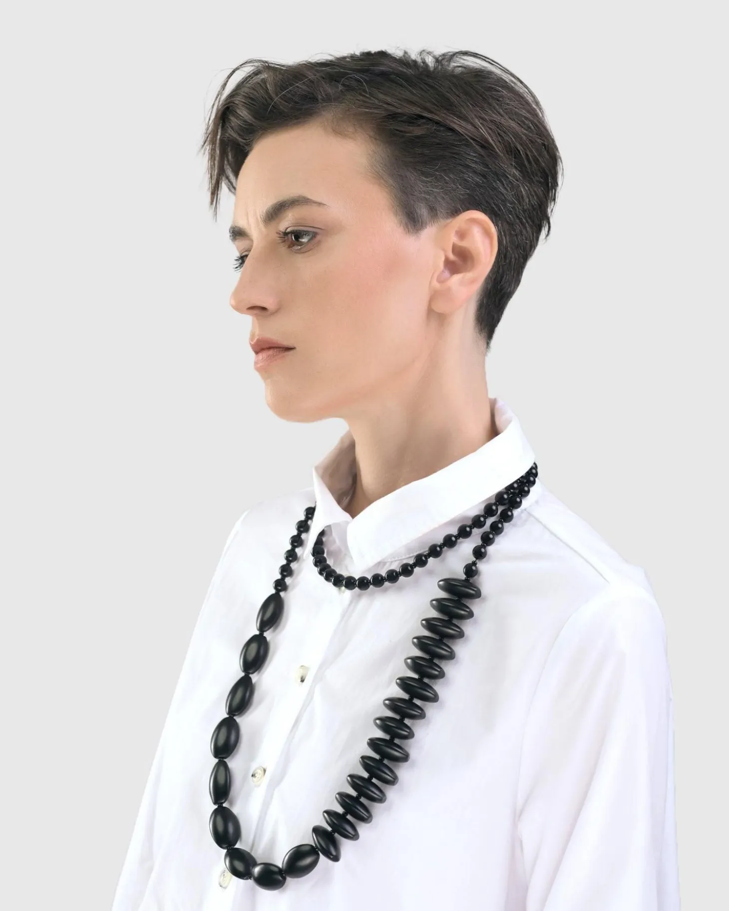Women Alembika Fuji Bead Necklace, Black