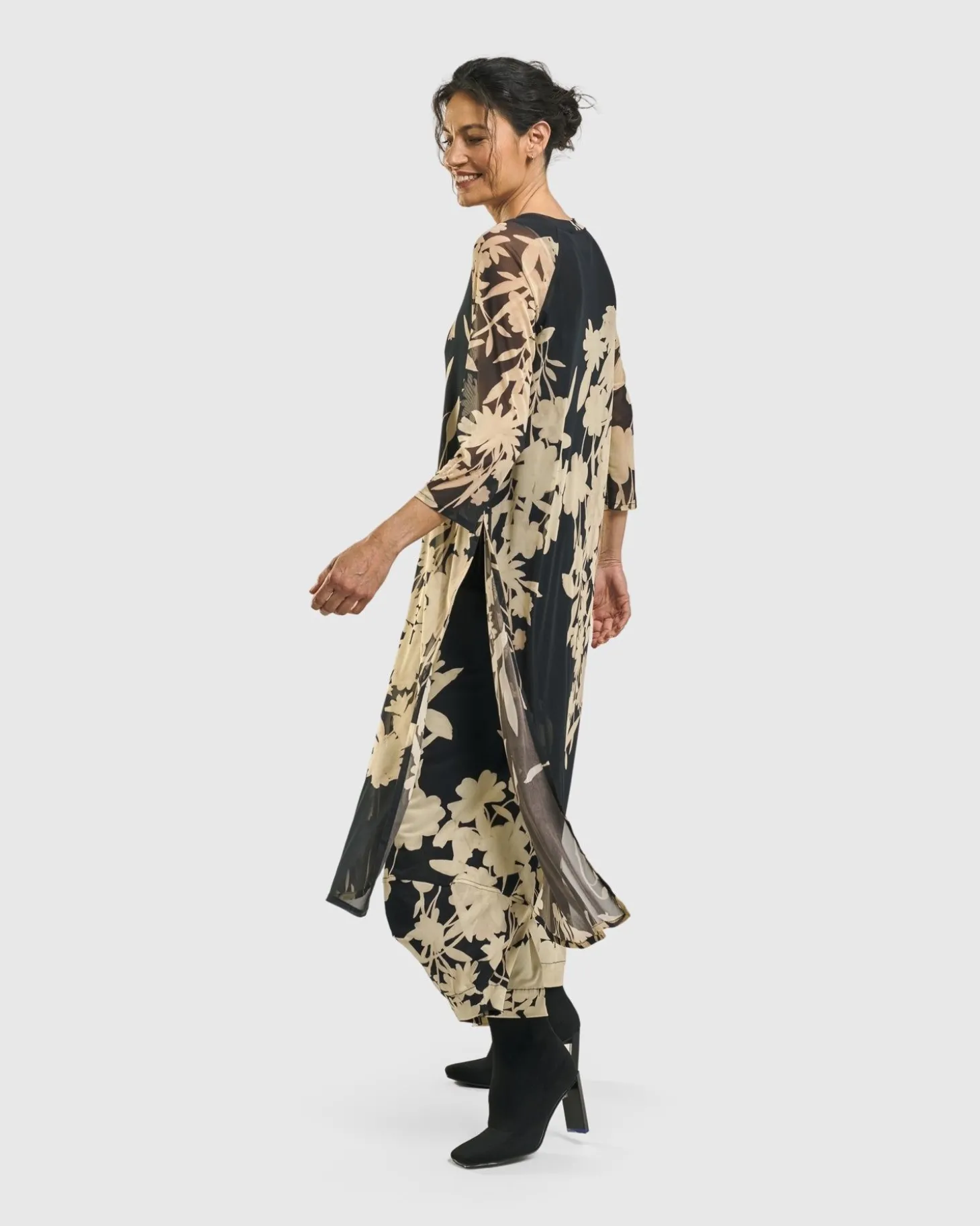 Women Alembika Gardenia Tunic Dress, Floral