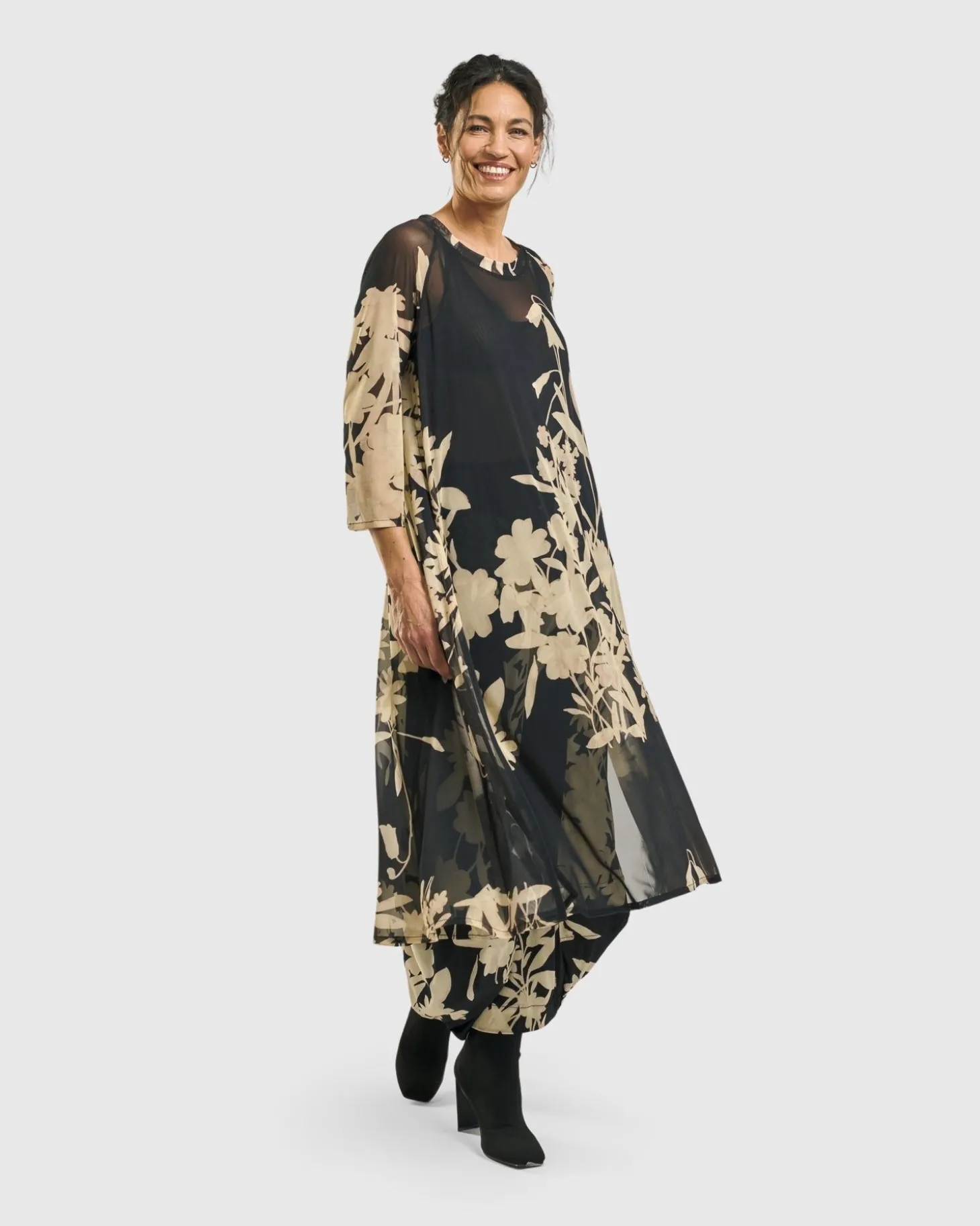 Women Alembika Gardenia Tunic Dress, Floral