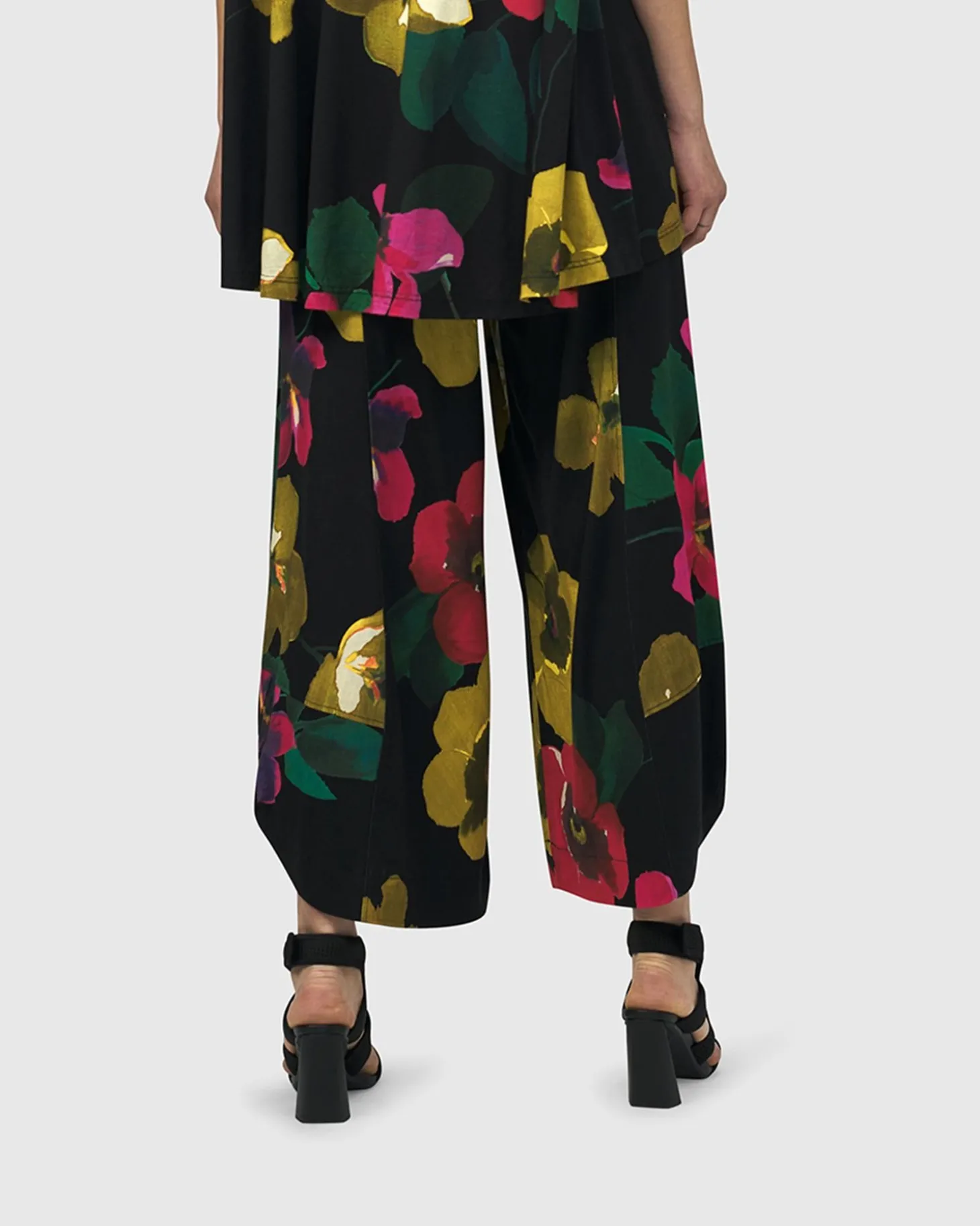 Women Alembika Gaudi Punto Pants, Garden