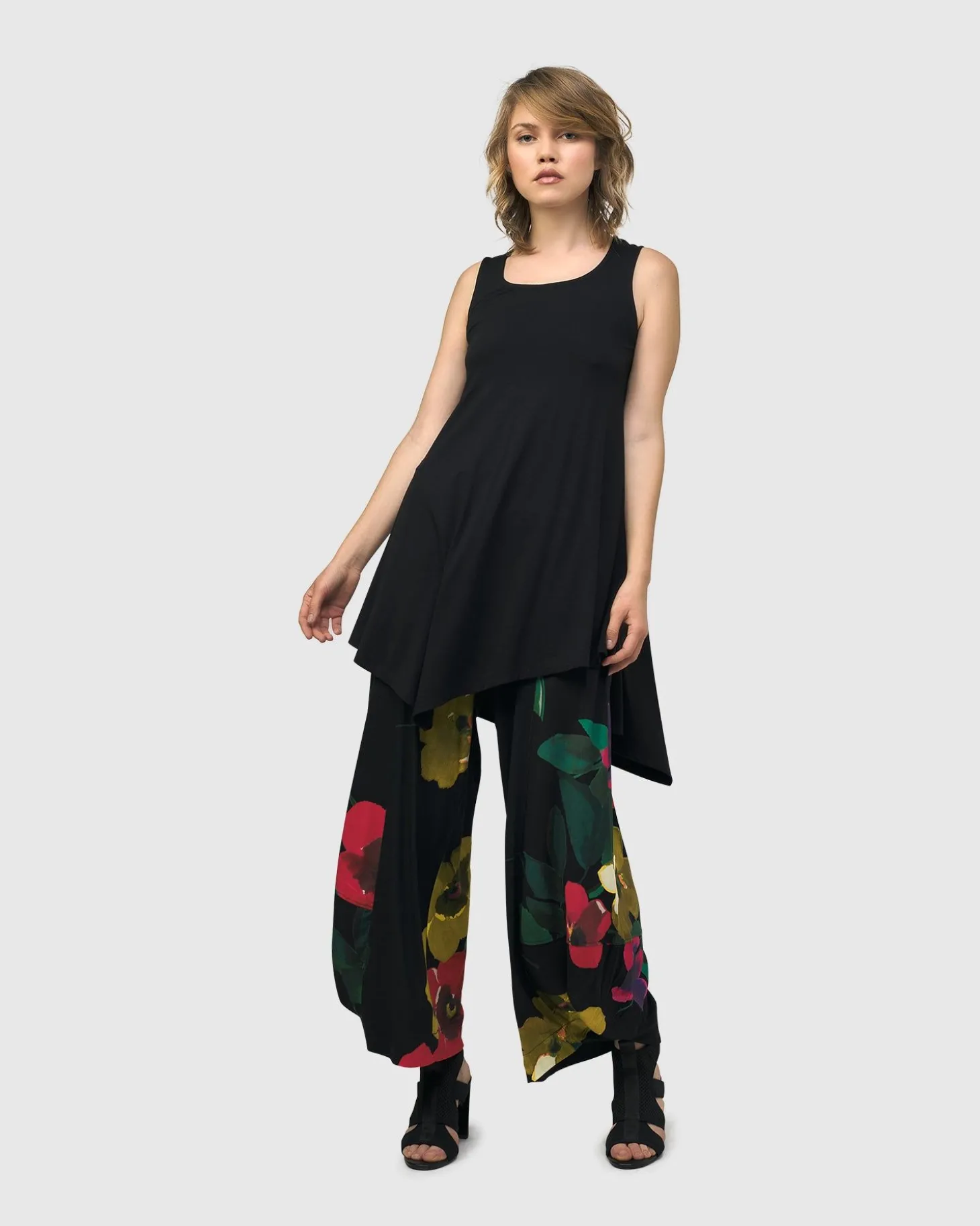 Women Alembika Gaudi Punto Pants, Garden
