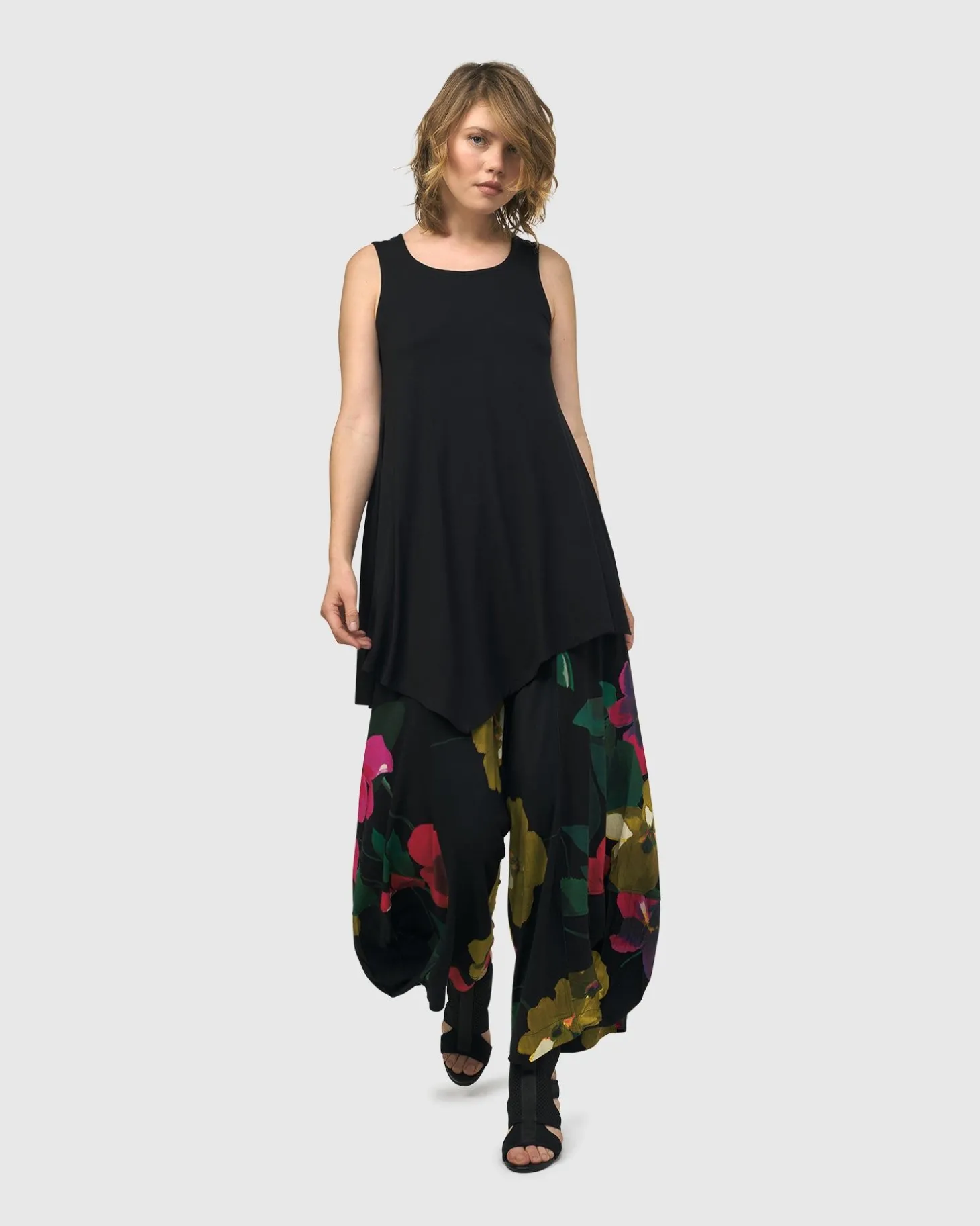 Women Alembika Gaudi Punto Pants, Garden
