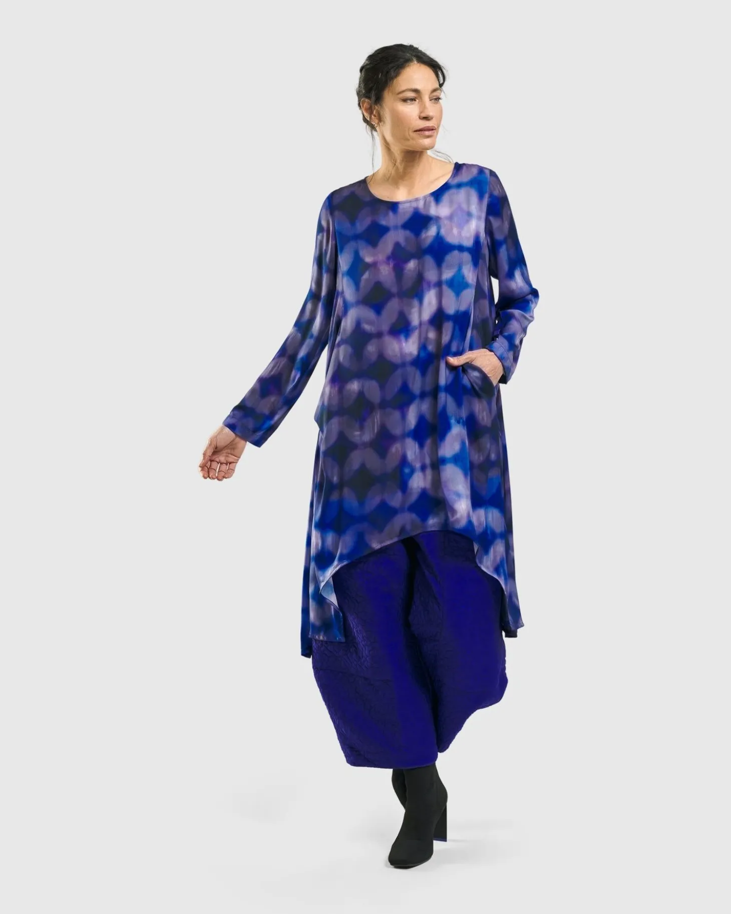 Women Alembika Gemstone Tunic Top, Royal