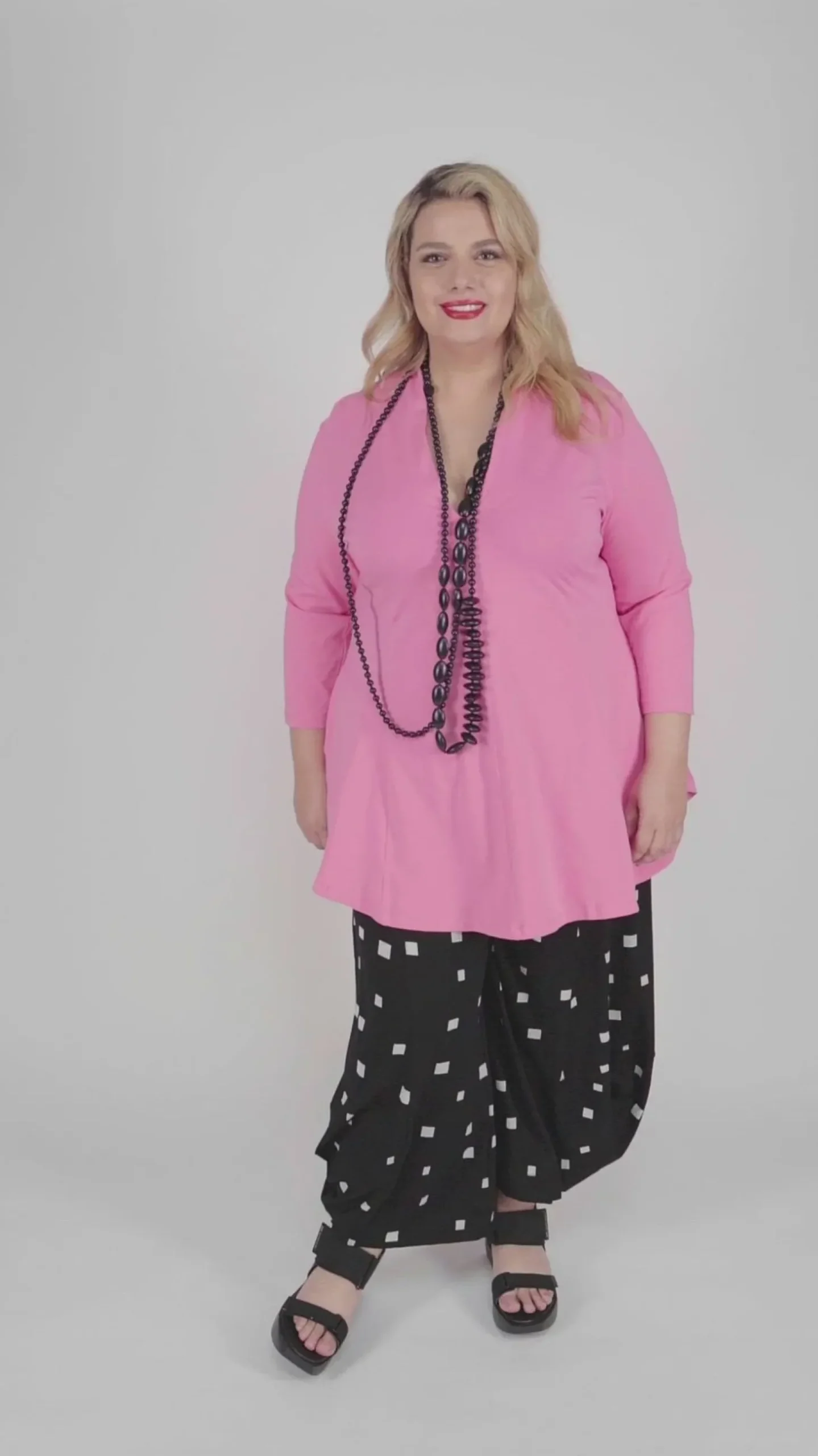Women Alembika Gloria V-Neck Tunic Top, Bazooka