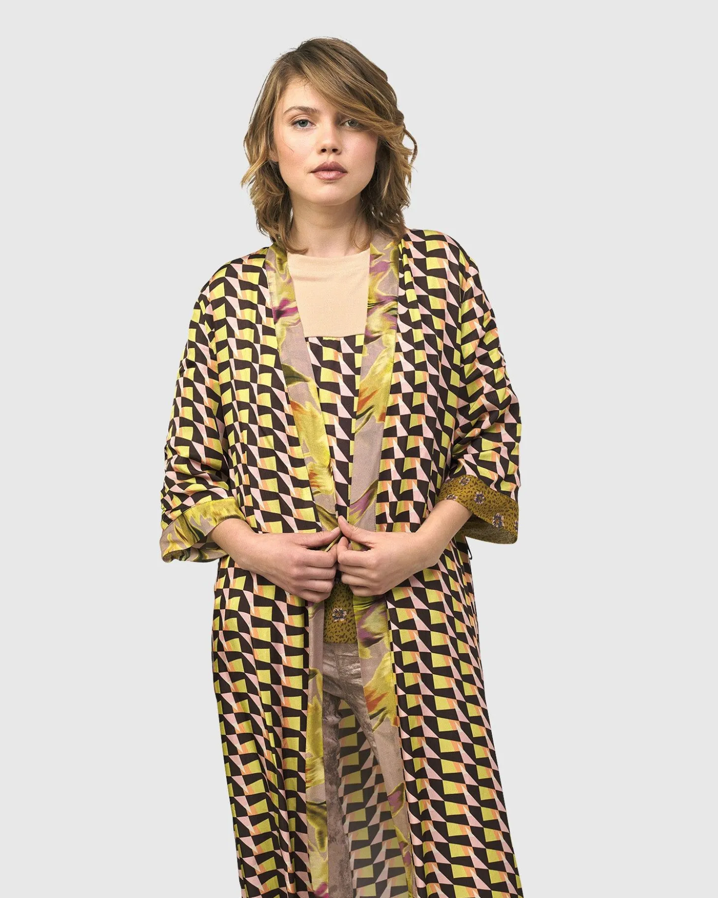 Women Alembika Godard Smoking Jacket, Geometric