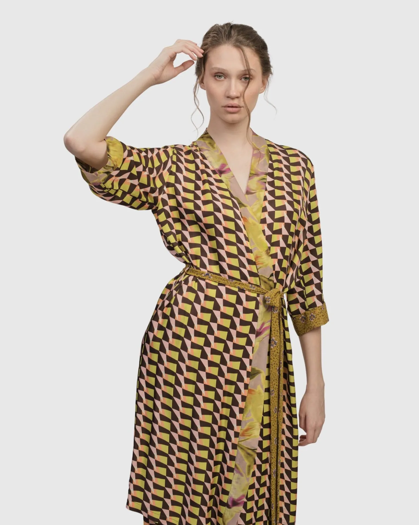 Women Alembika Godard Smoking Jacket, Geometric