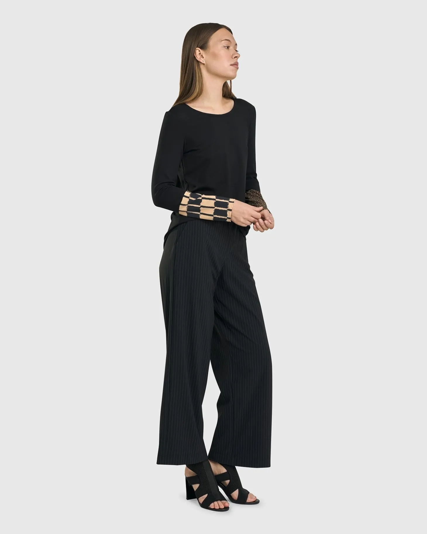 Women Alembika Go-To Long Sleeve Top, Coffee