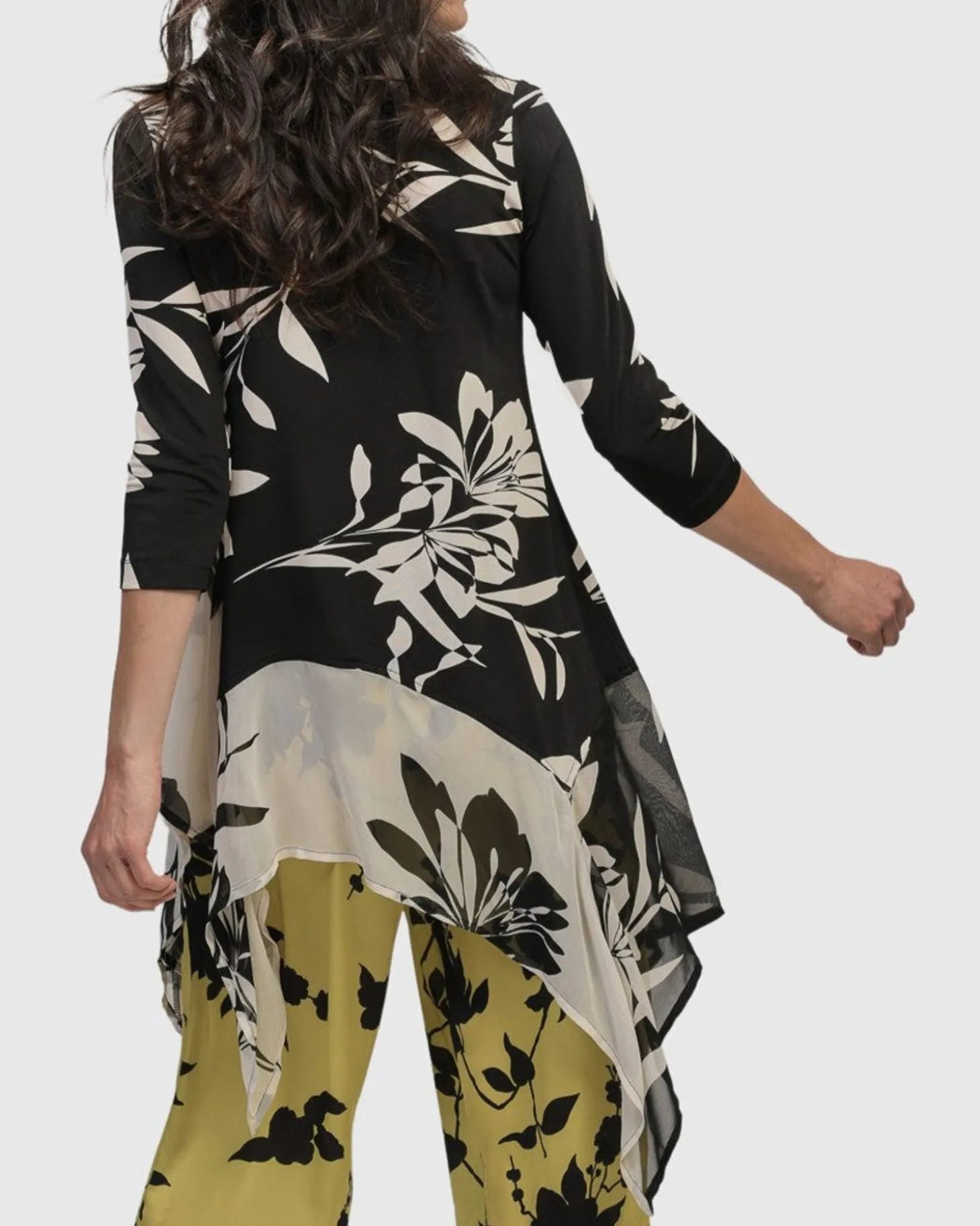 Women Alembika Happy Hour Tunic Top, Floral