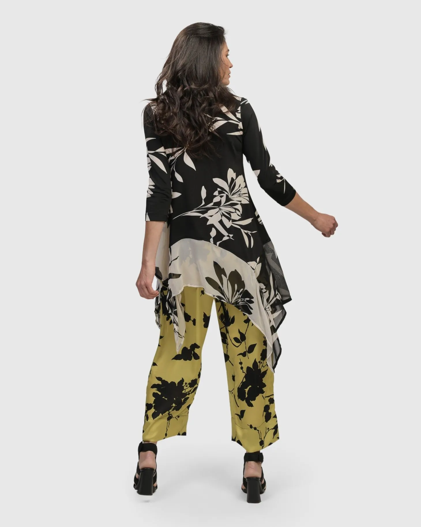 Women Alembika Happy Hour Tunic Top, Floral