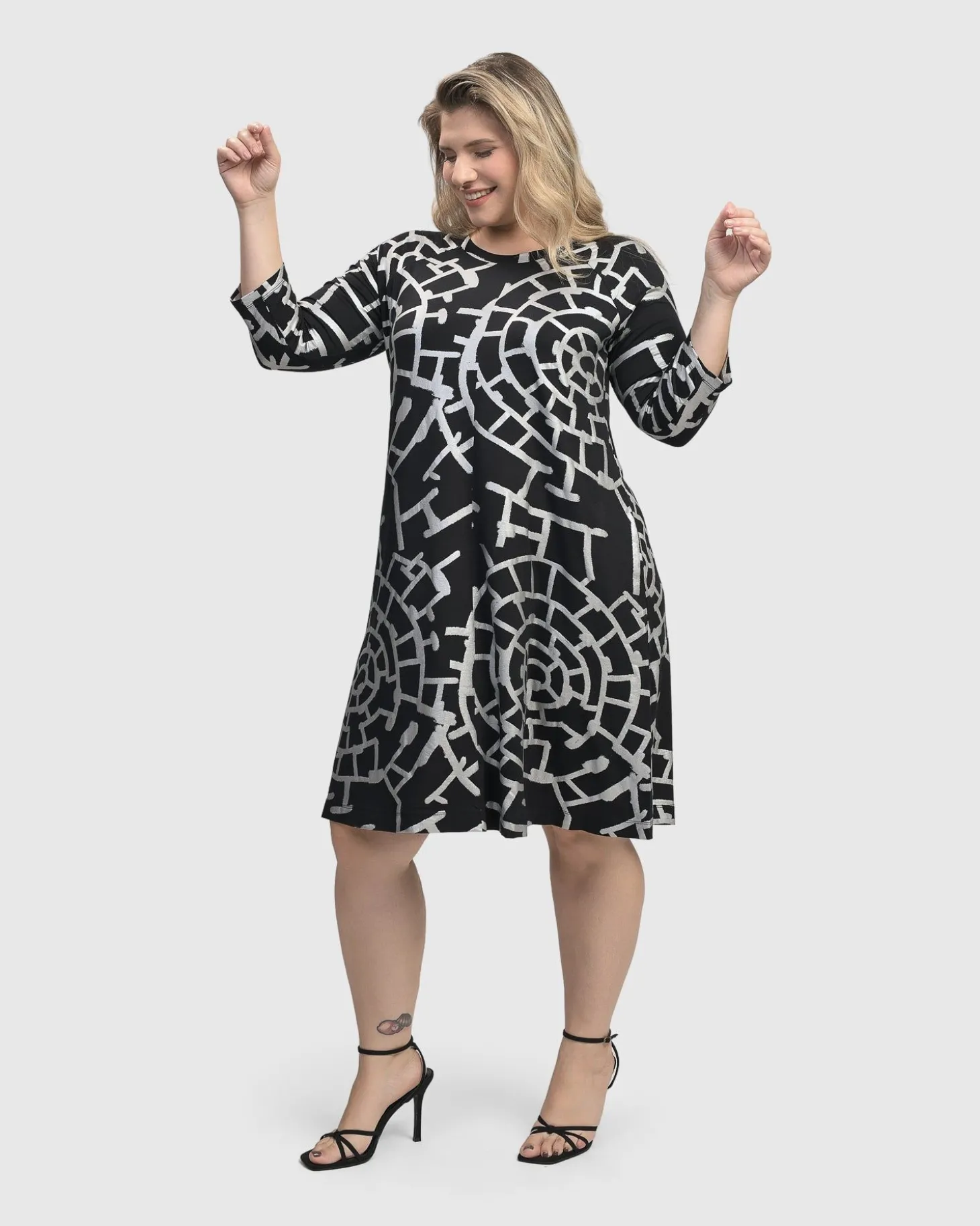 Women Alembika Hypnotic A Line Dress, Silver