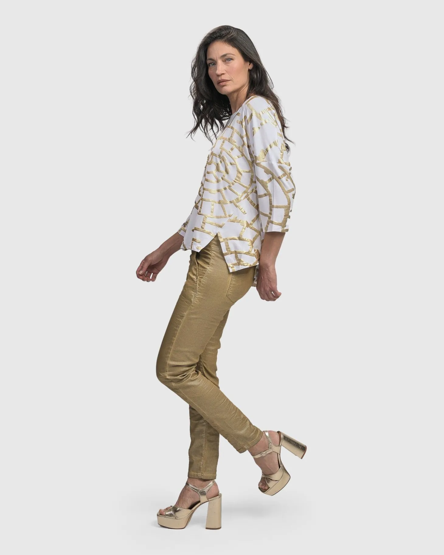 Women Alembika Hypnotic Cutaway Boxy Top, Gold