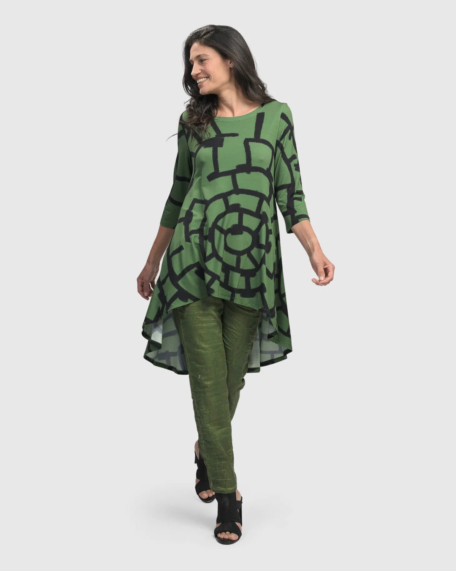 Women Alembika Hypnotic Hi-Lo Tunic Top, Clover