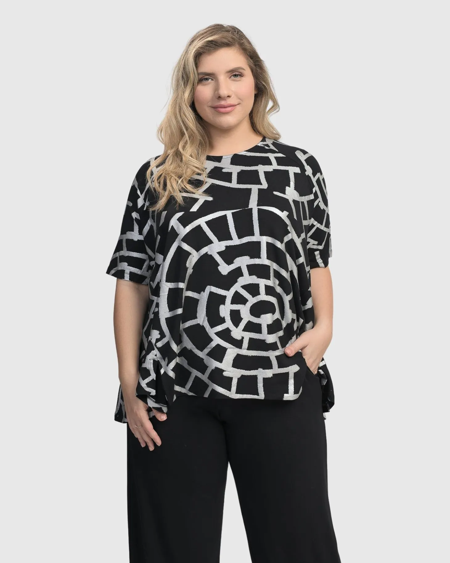 Women Alembika Hypnotic Swing Tunic Top, Silver