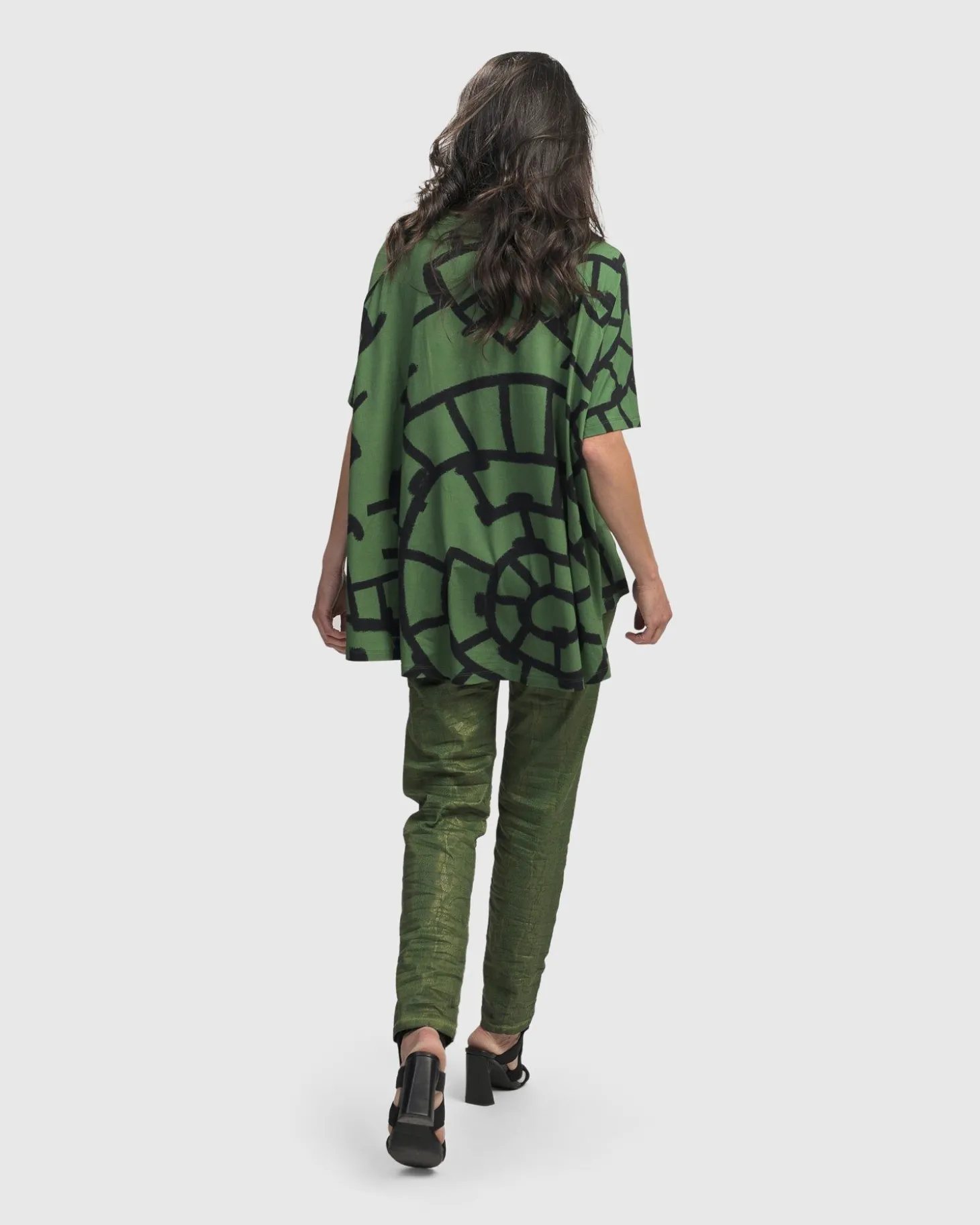 Women Alembika Hypnotic Swing Tunic Top, Clover