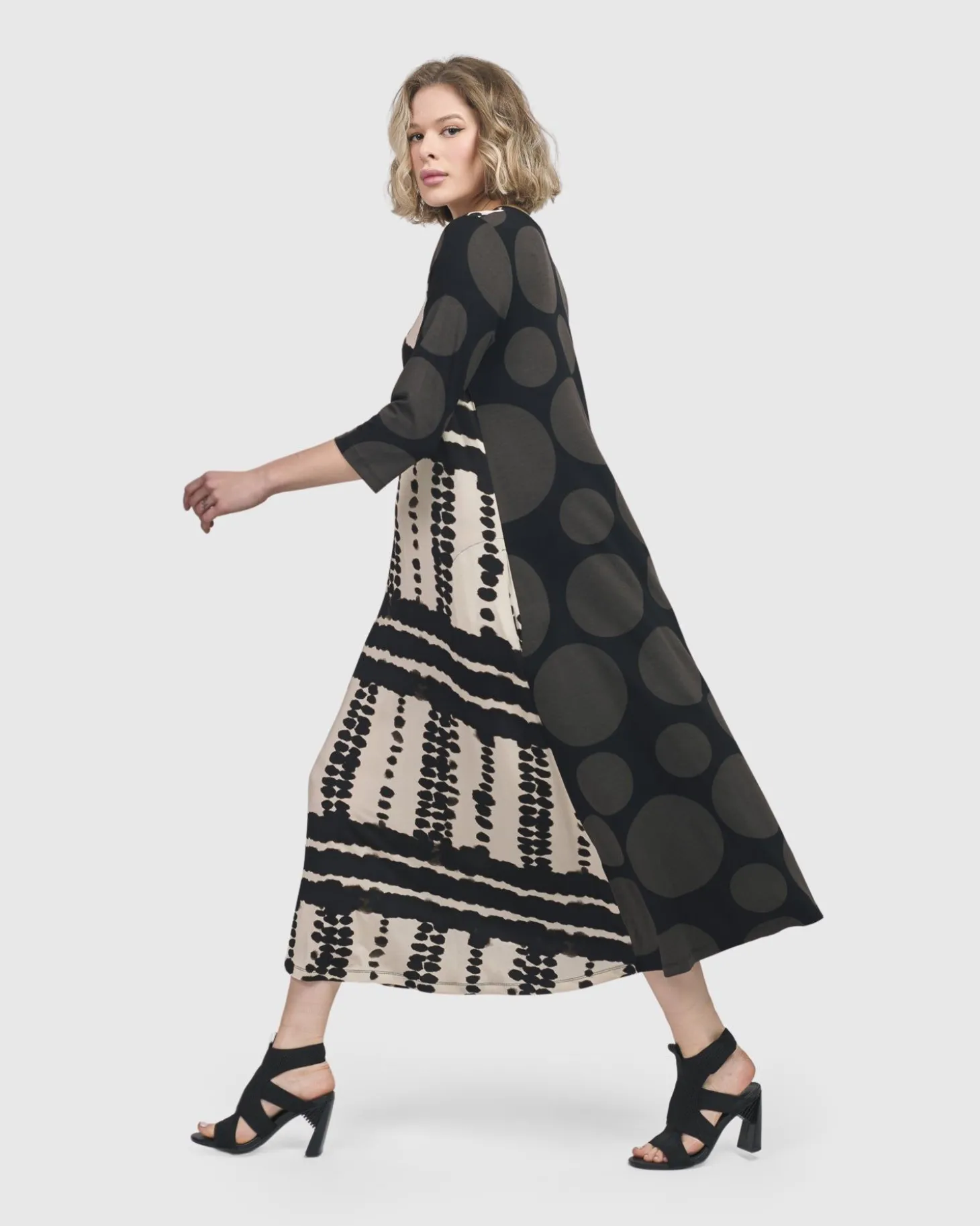 Women Alembika Incan Trail T-Shirt Dress, Savanna