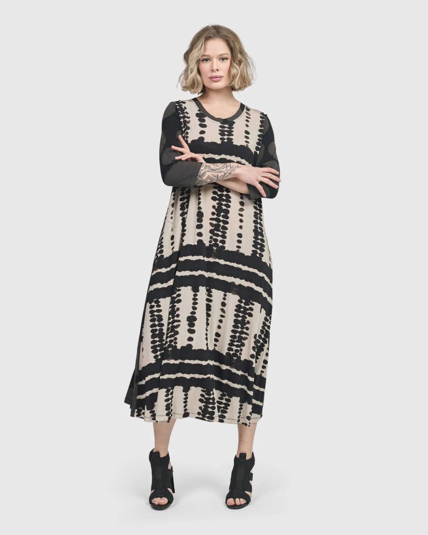 Women Alembika Incan Trail T-Shirt Dress, Savanna
