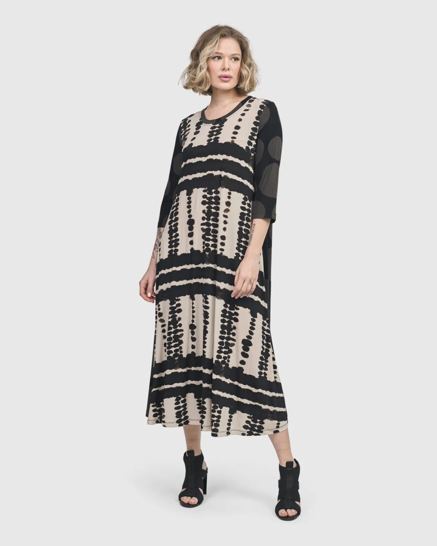 Women Alembika Incan Trail T-Shirt Dress, Savanna