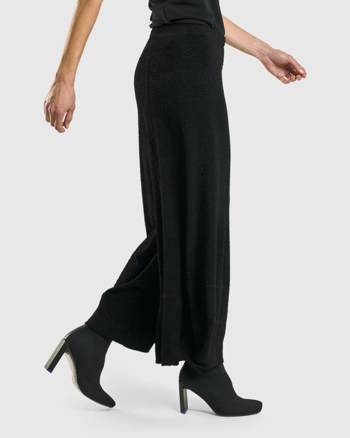 Women Alembika Jacquard Punto Pants, Black