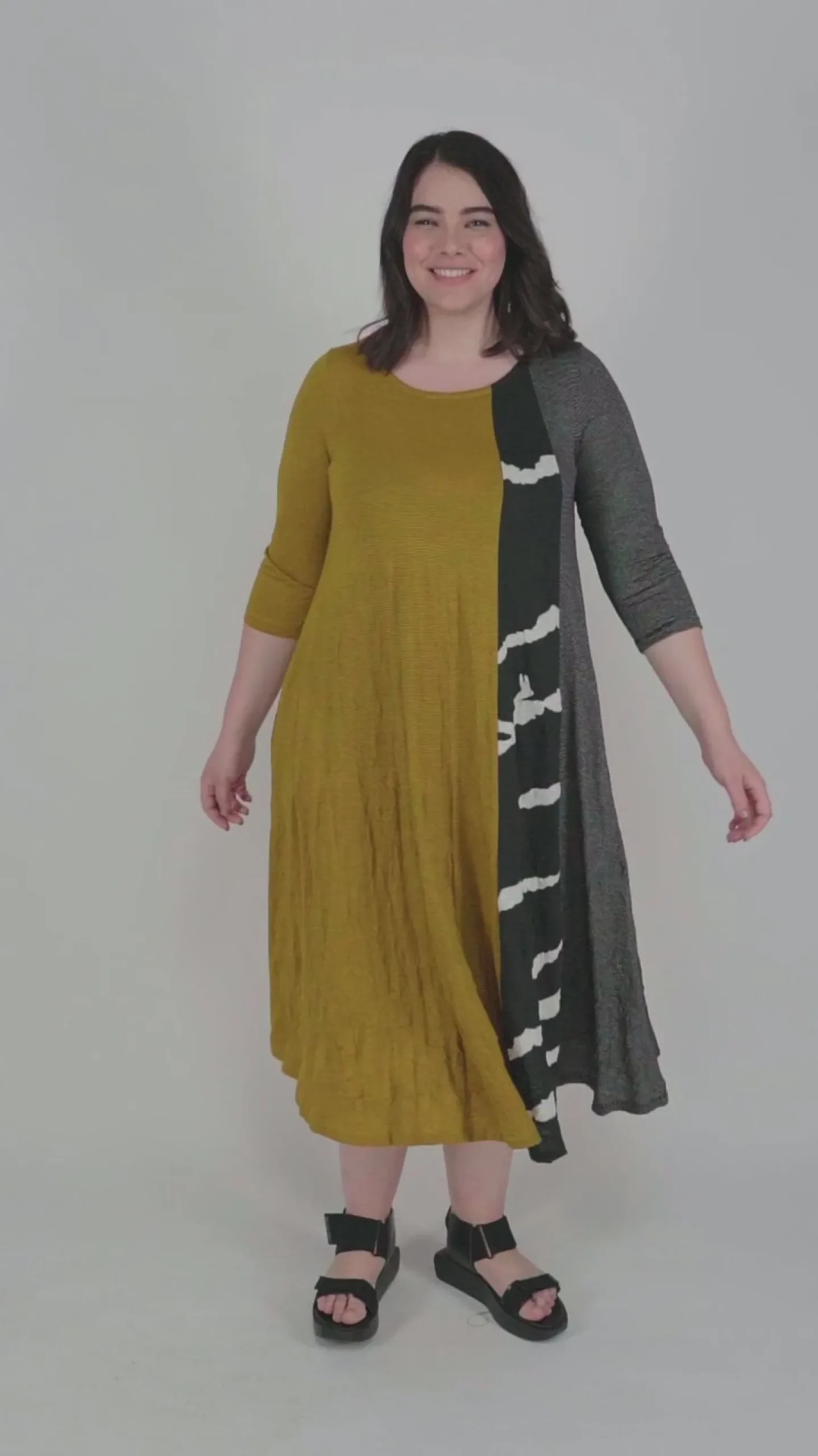 Women Alembika Jill Crinkle Swing Dress, Yellow