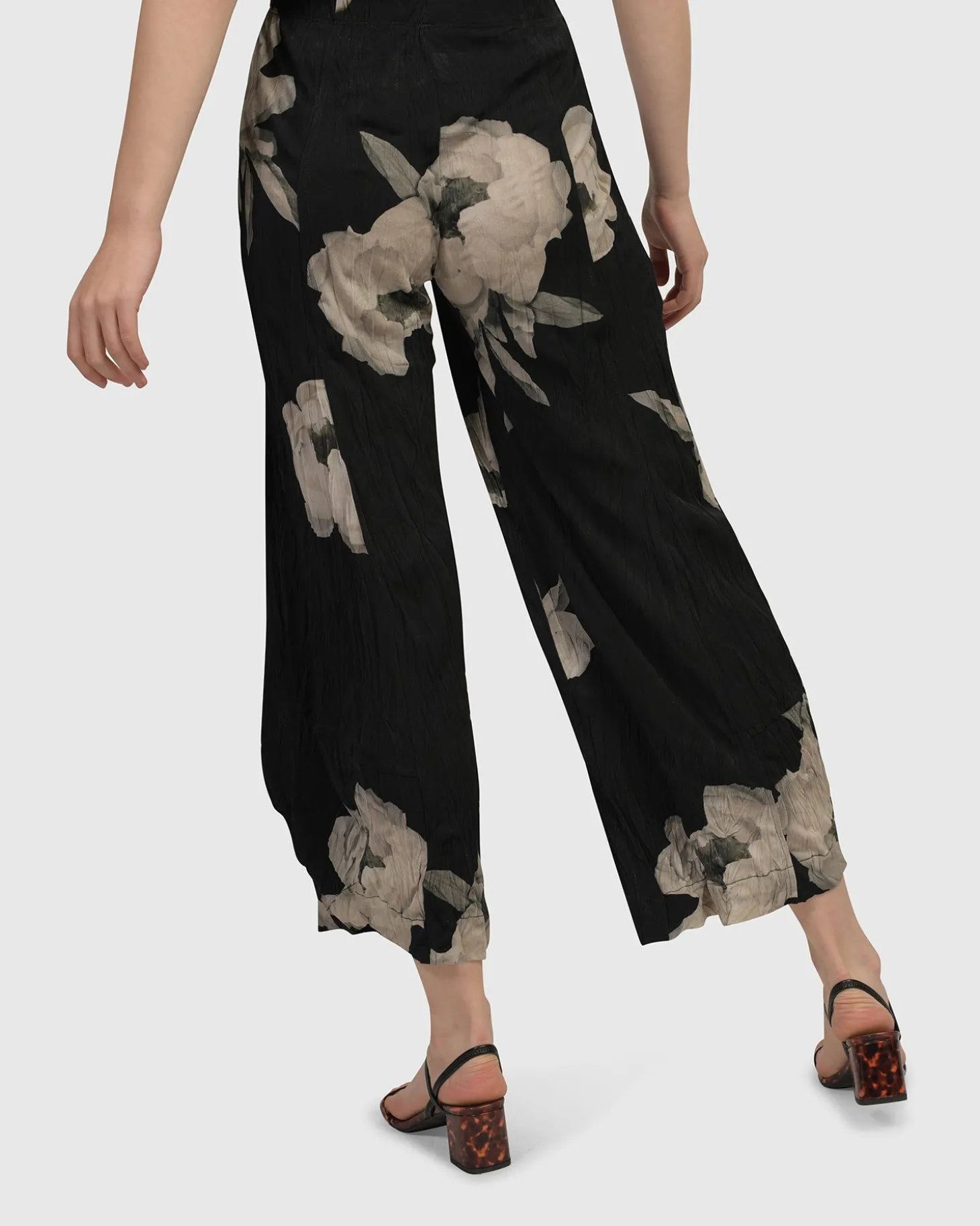 Women Alembika Kennedy Crinkle Punto Pants, Roses