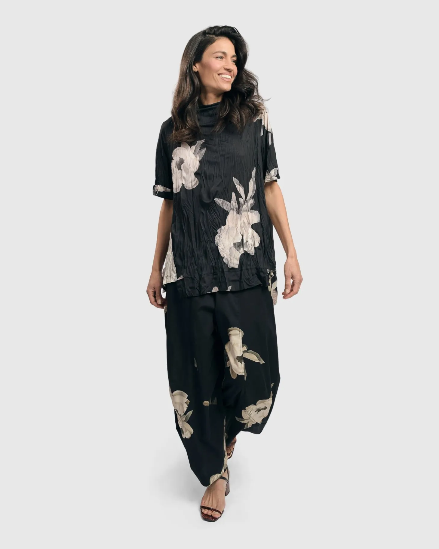 Women Alembika Kennedy Crinkle Punto Pants, Roses