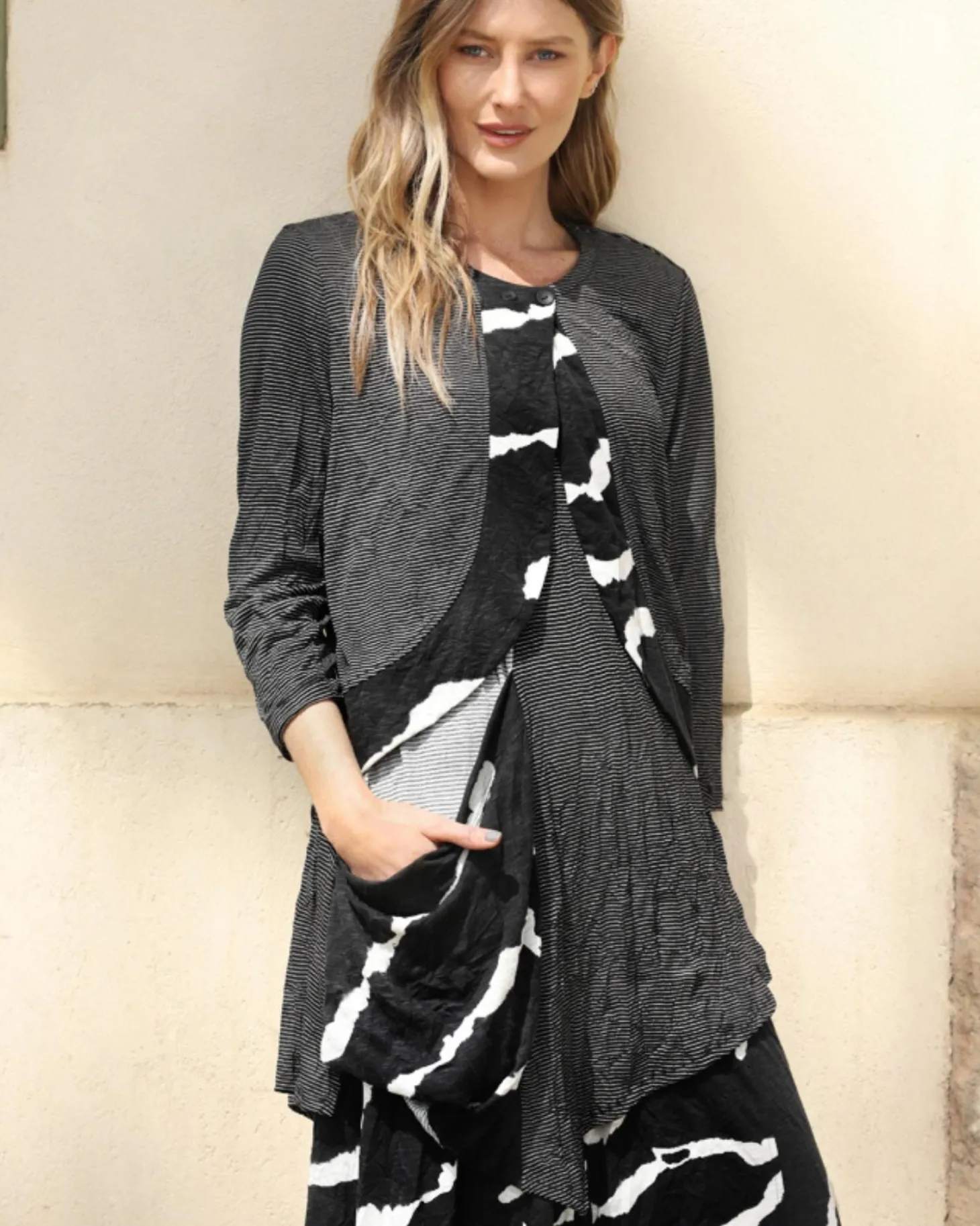 Women Alembika Kia Crinkle Tunic Top, Stripe