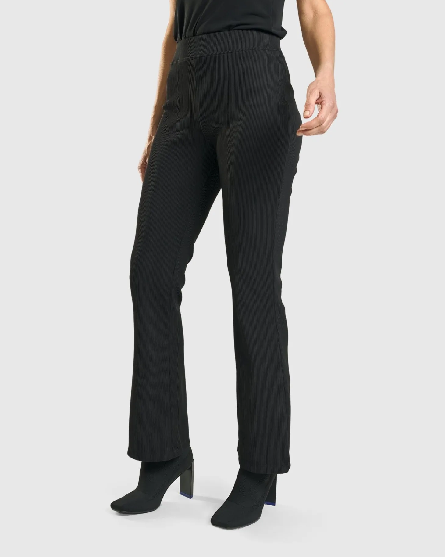 Women Alembika Kick Flare Curator Pants, Black