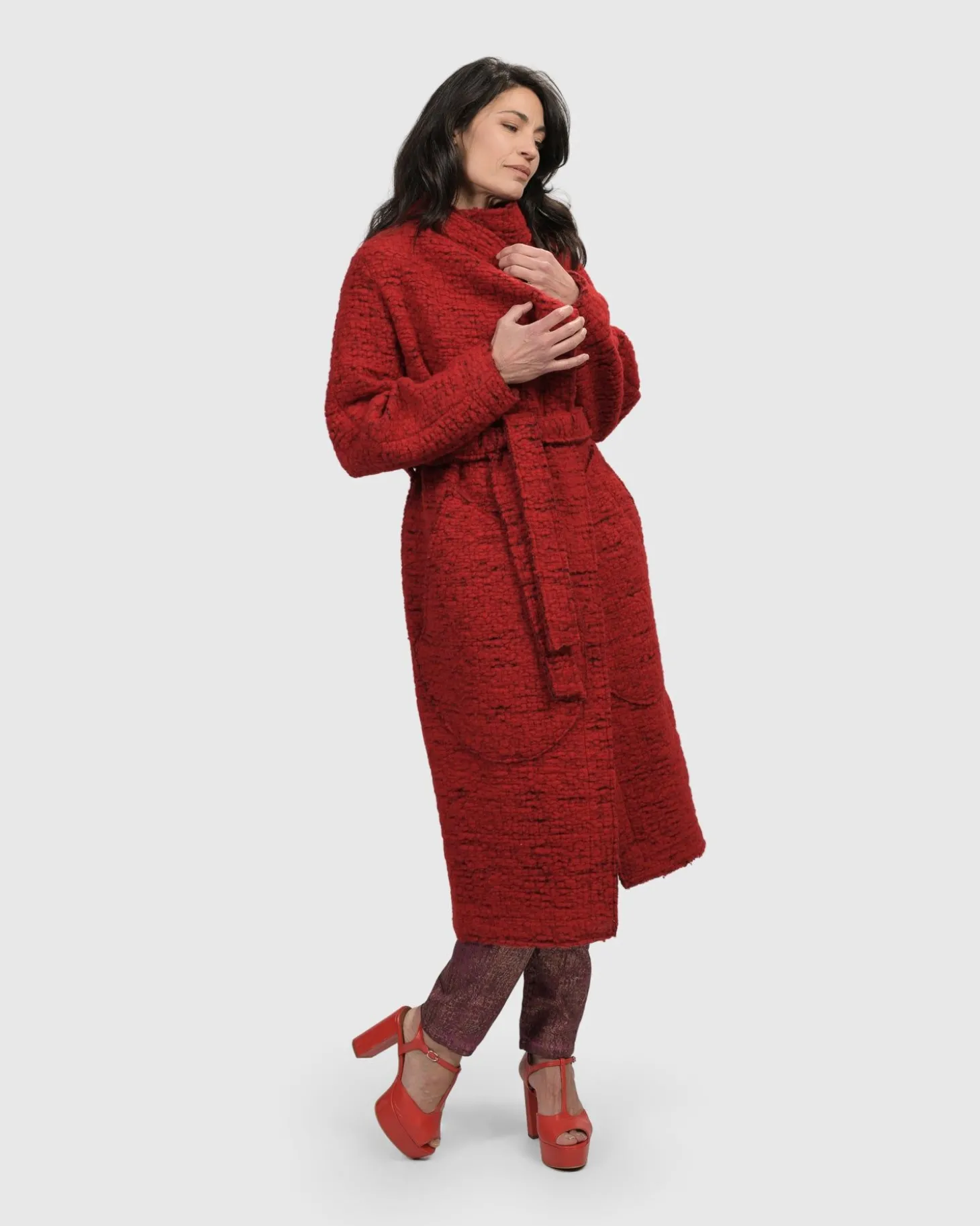 Women Alembika Leading Lady Coat, Scarlet