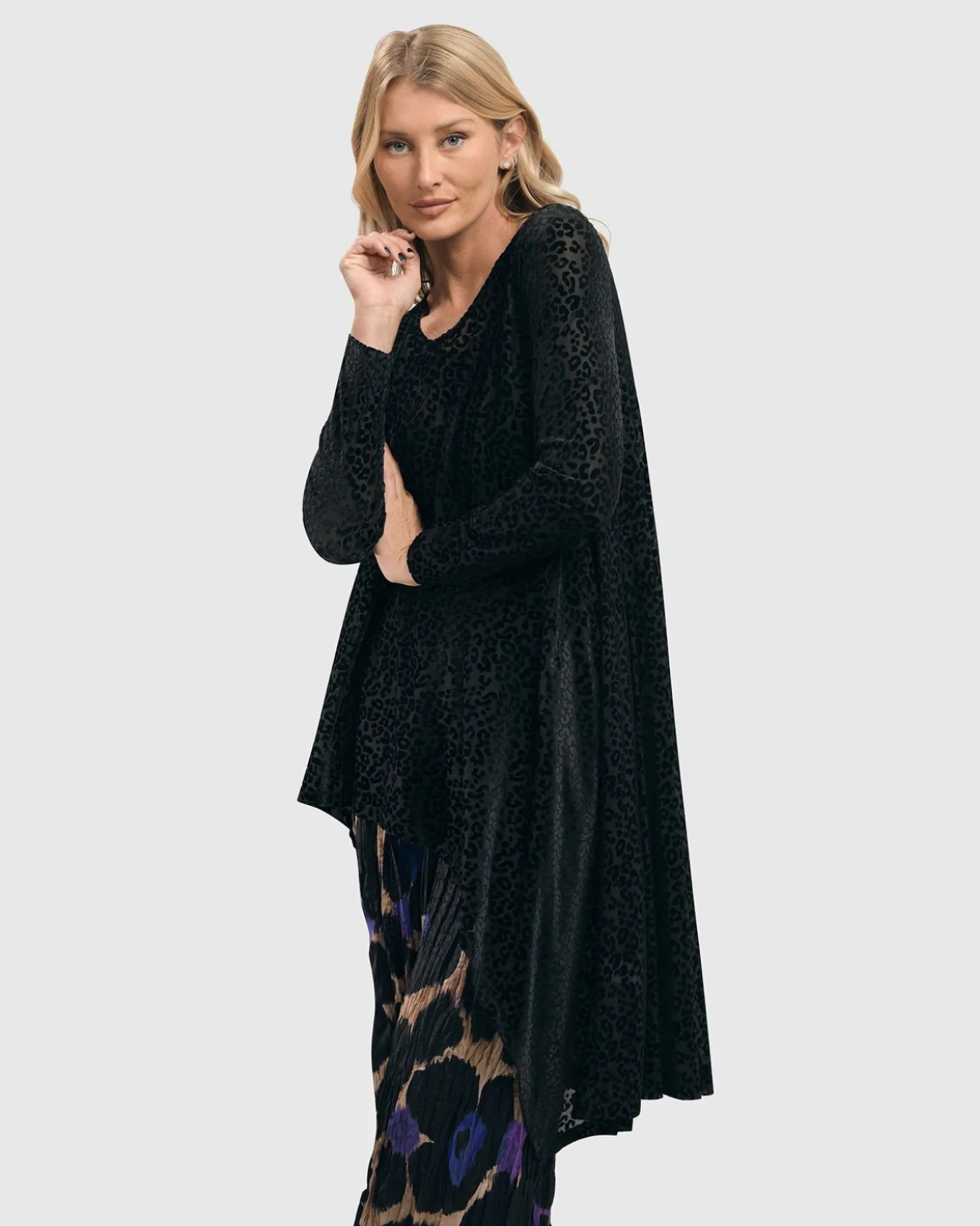Women Alembika Leo Flocked Velvet Hi-Lo Tunic Top, Black