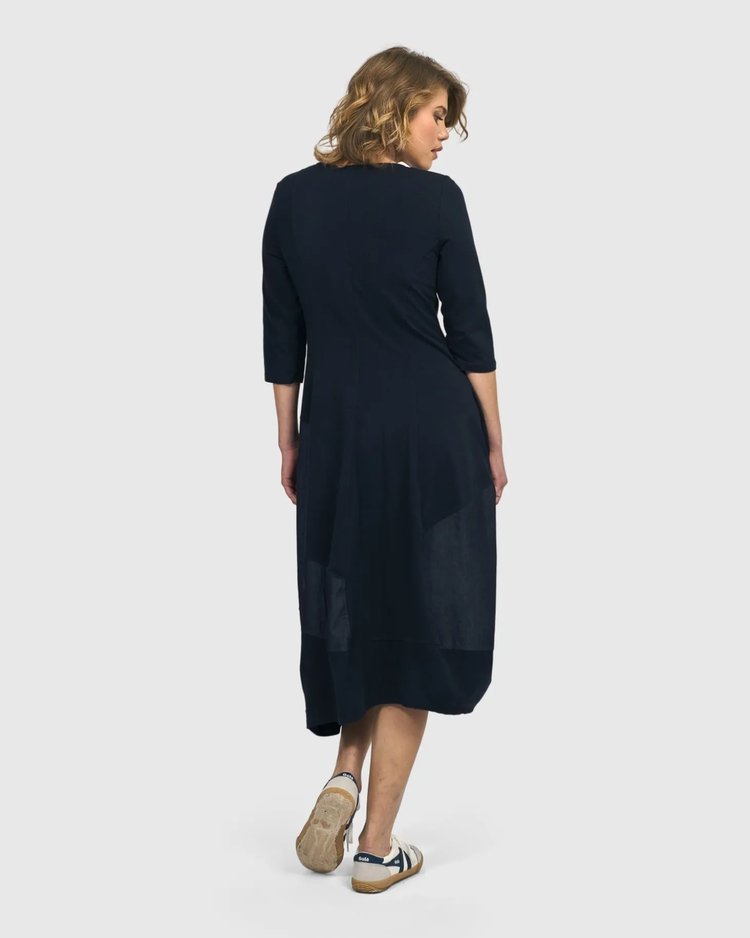 Women Alembika Lexington Crew Cocoon Dress, Navy