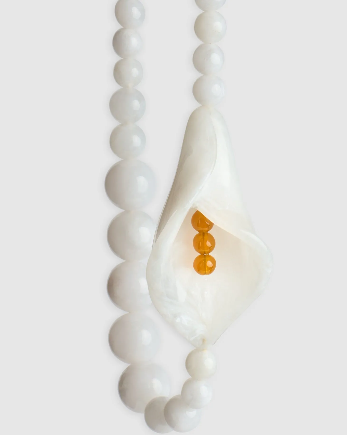 Women Alembika Lily Bead Necklace, White