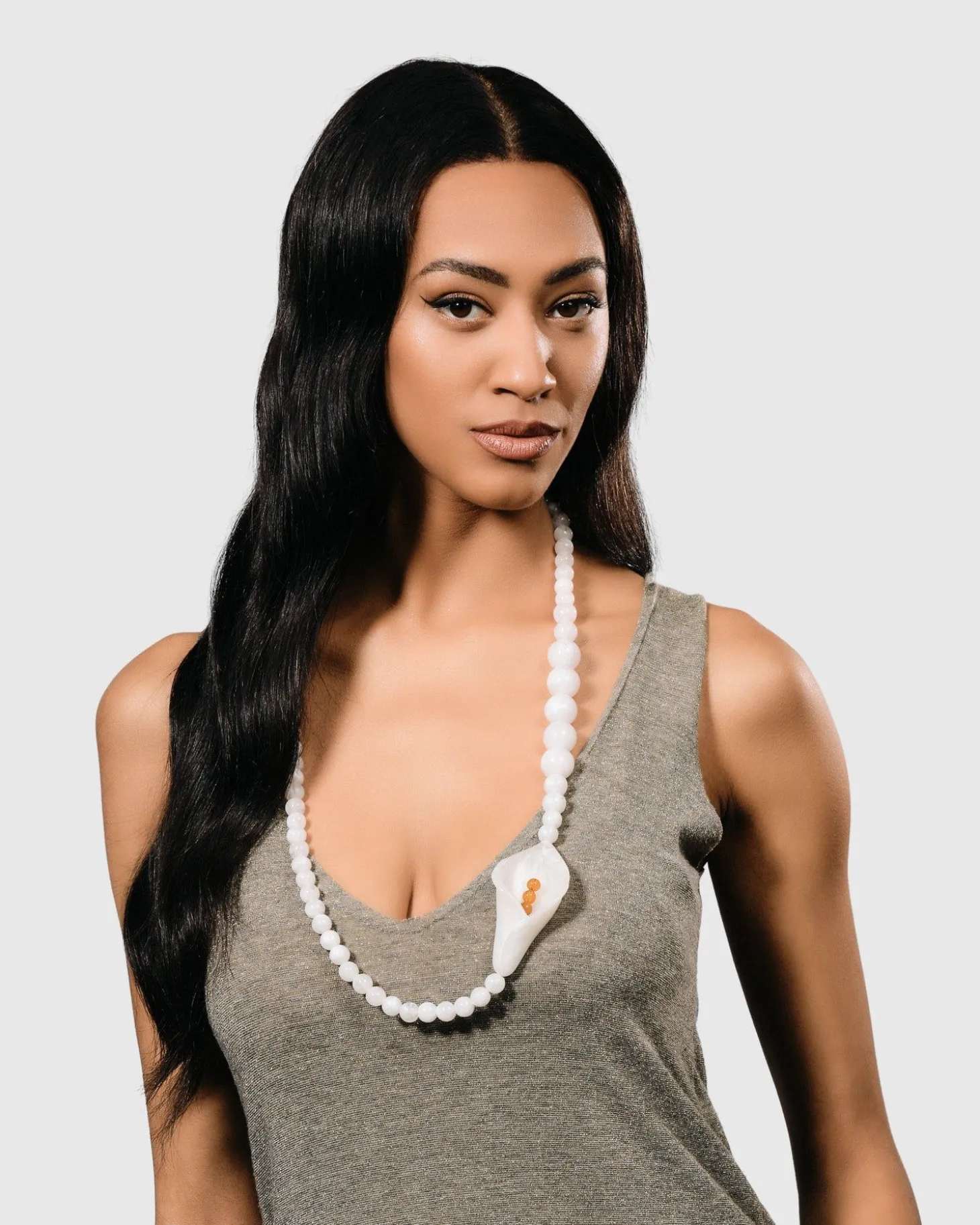 Women Alembika Lily Bead Necklace, White